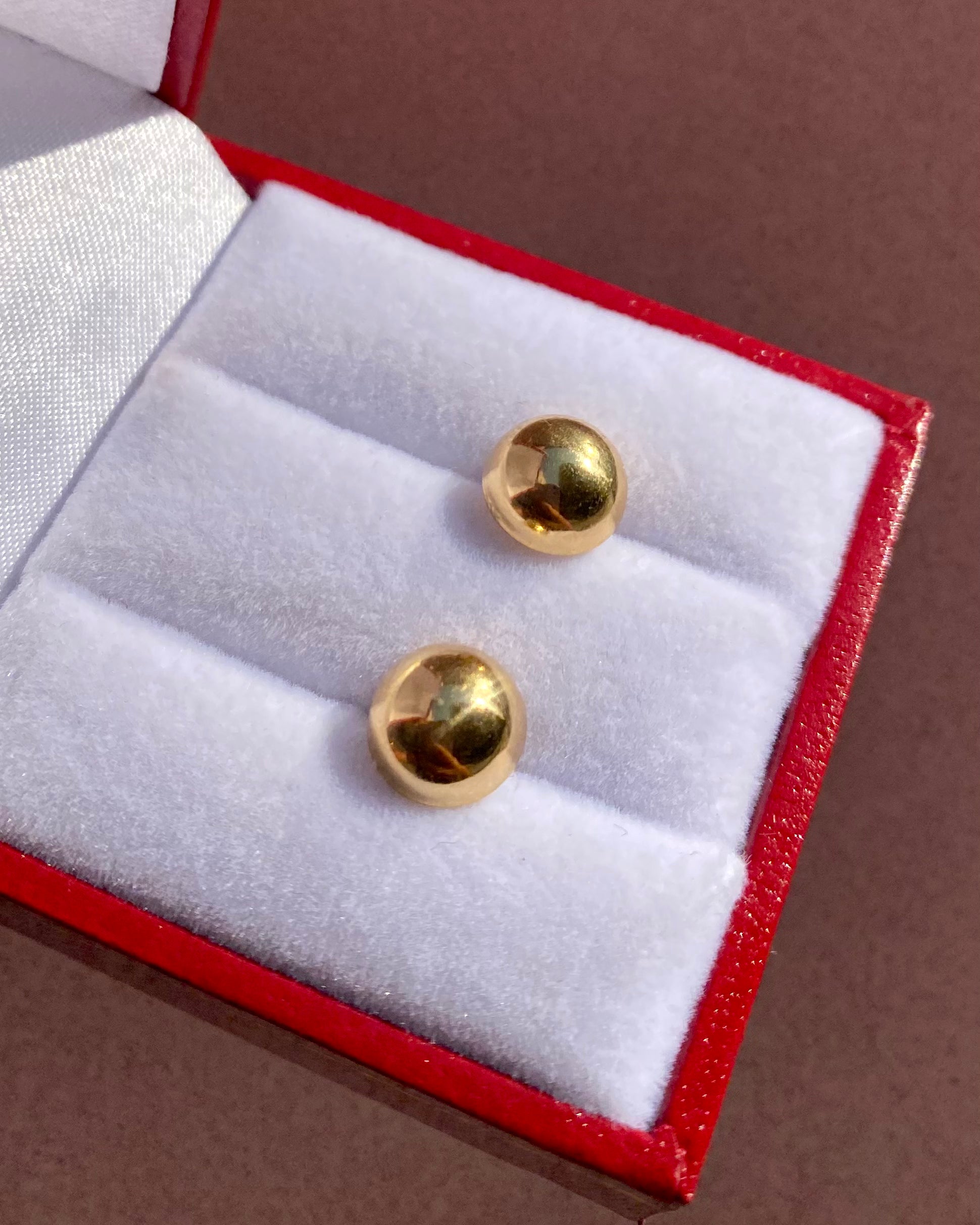 Puces or jaune 18 carats "Aubépine"