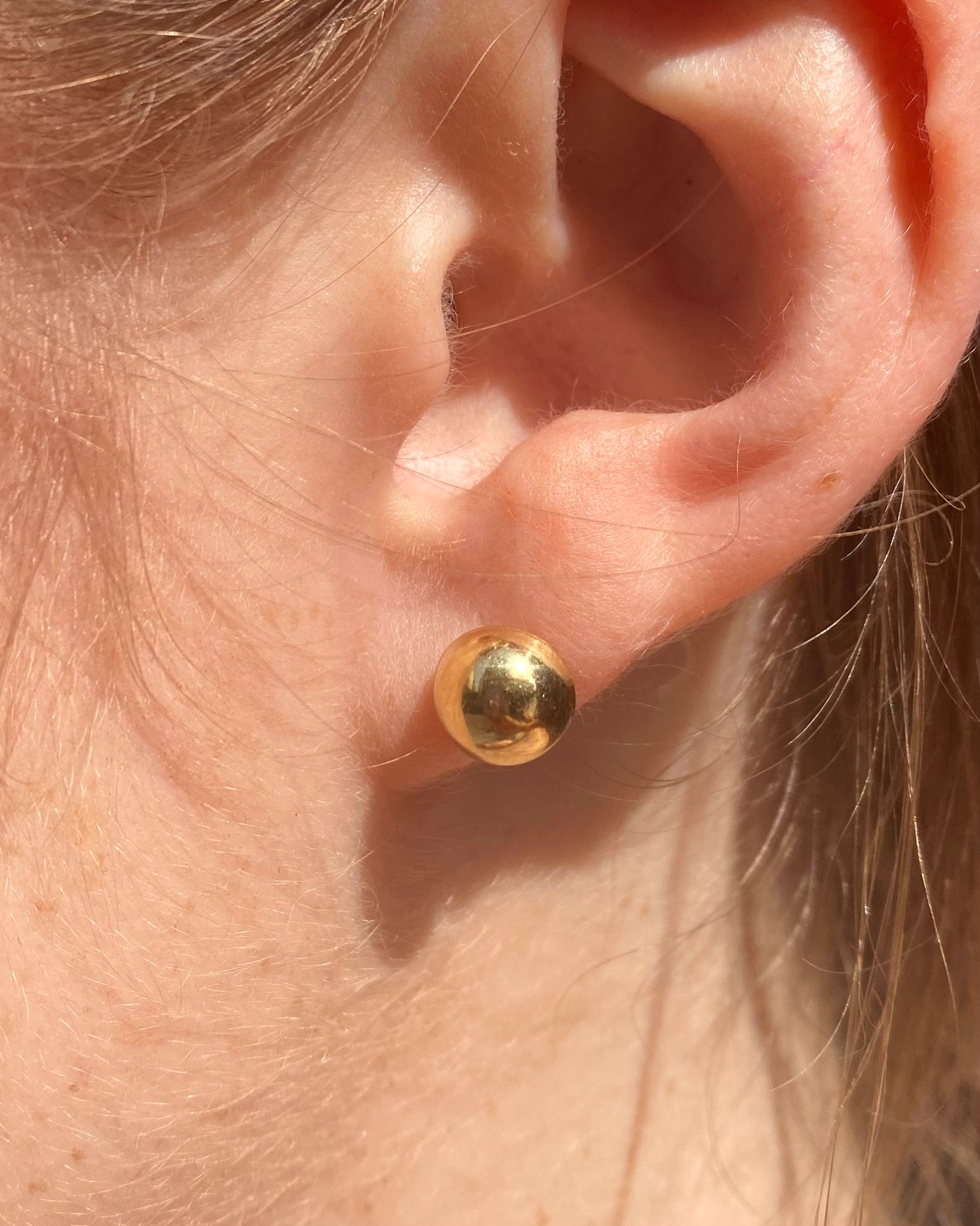 Puces or jaune 18 carats "Aubépine"