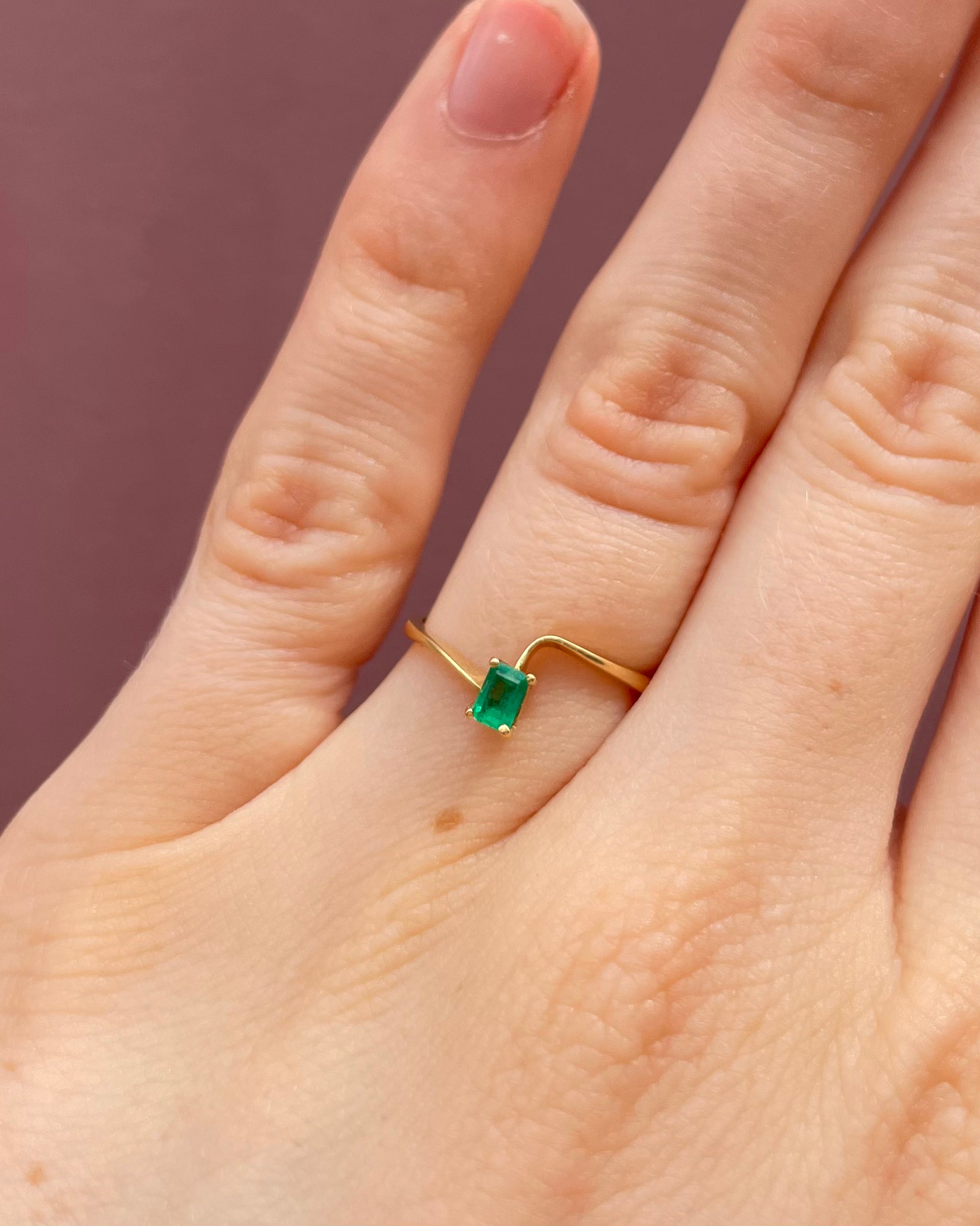 Bague Solitaire Émeraude "Eliska"