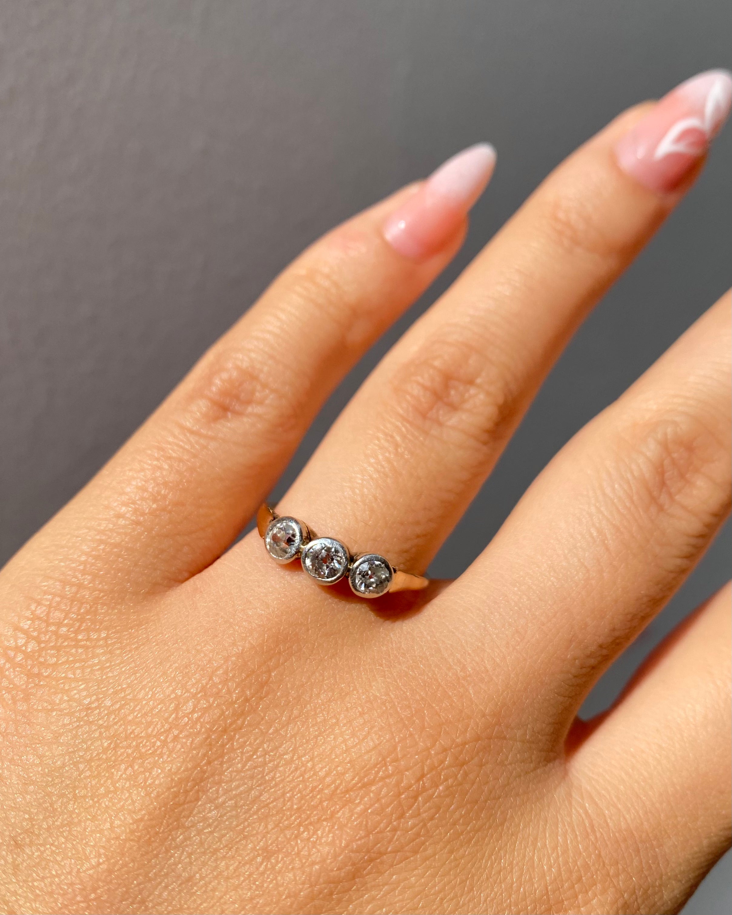 Bague Trilogie style Art Déco Diamants 0.50 carat "Lou"