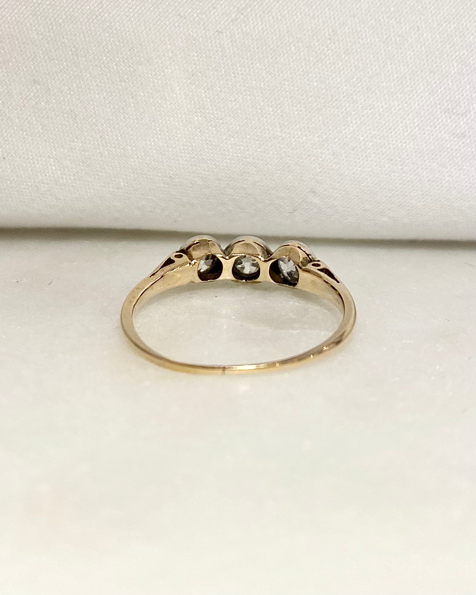Bague Trilogie style Art Déco Diamants 0.50 carat "Lou"