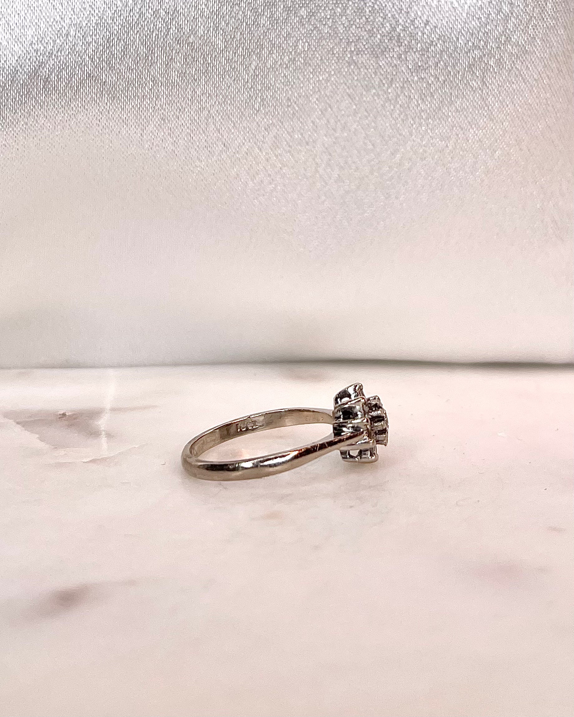 Bague Marguerite Diamants "Albane"