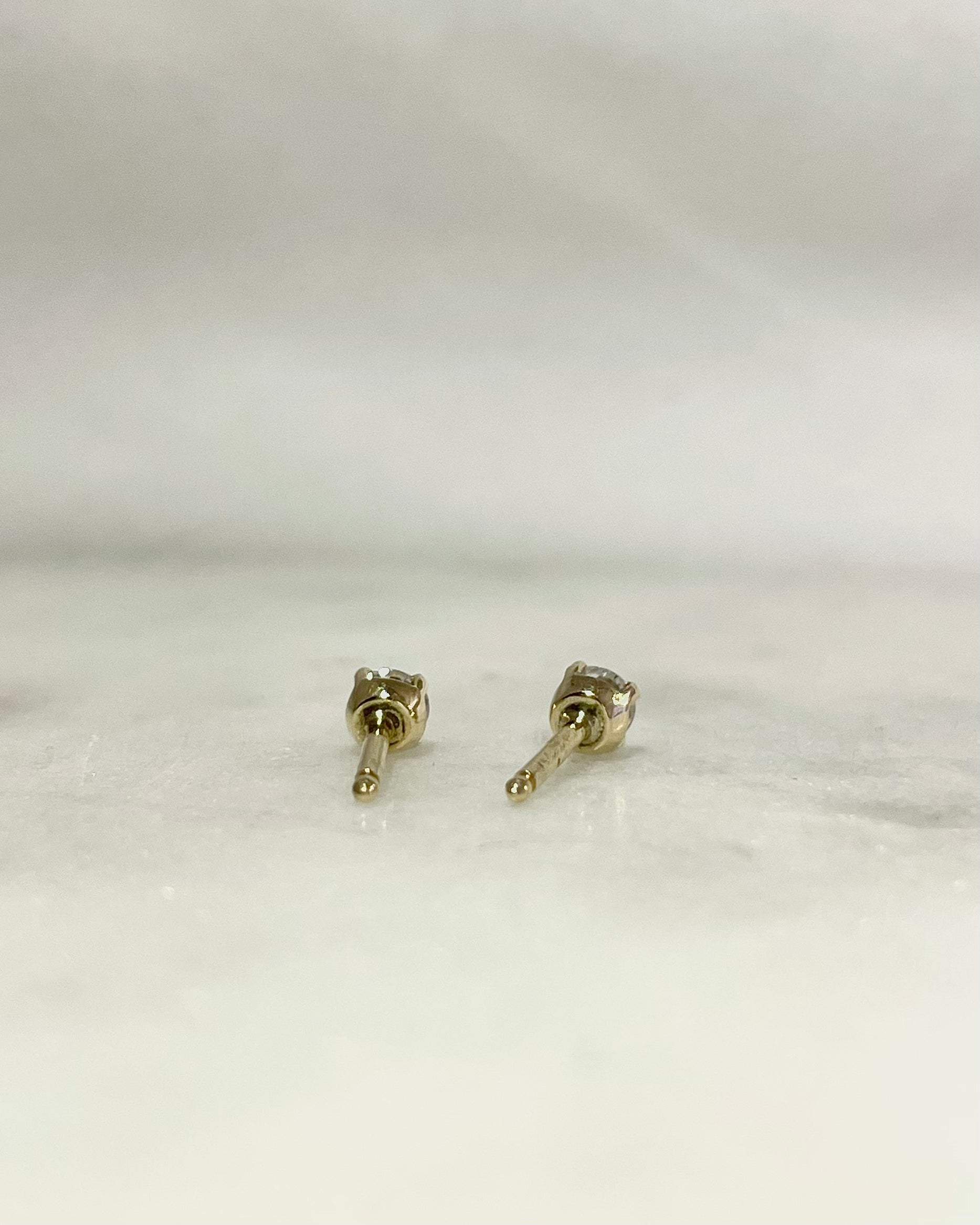 Puces Diamants 0.32 carat "Cyrina"