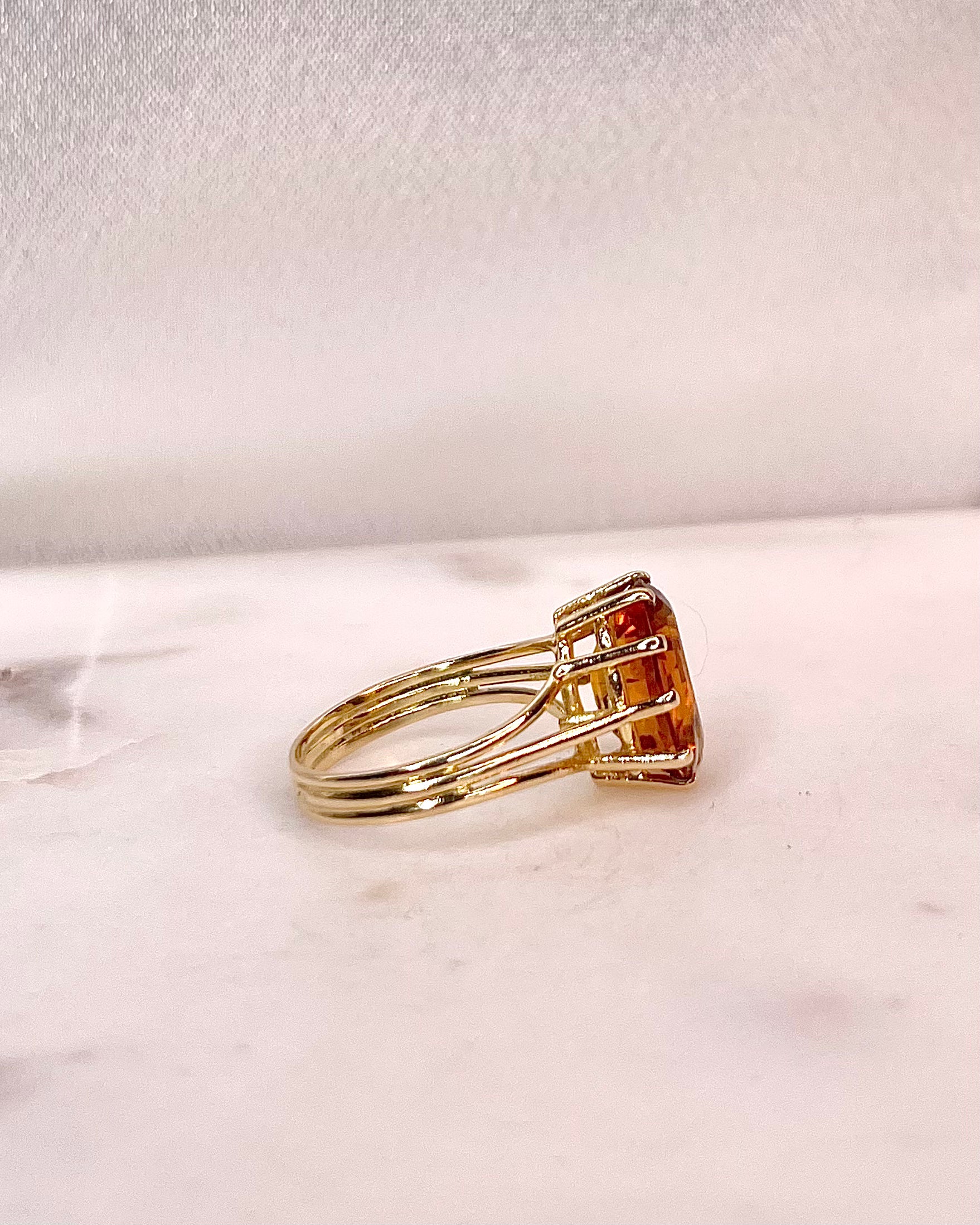 Citrine Cocktail Ring 3.30 Carats "Aimée"