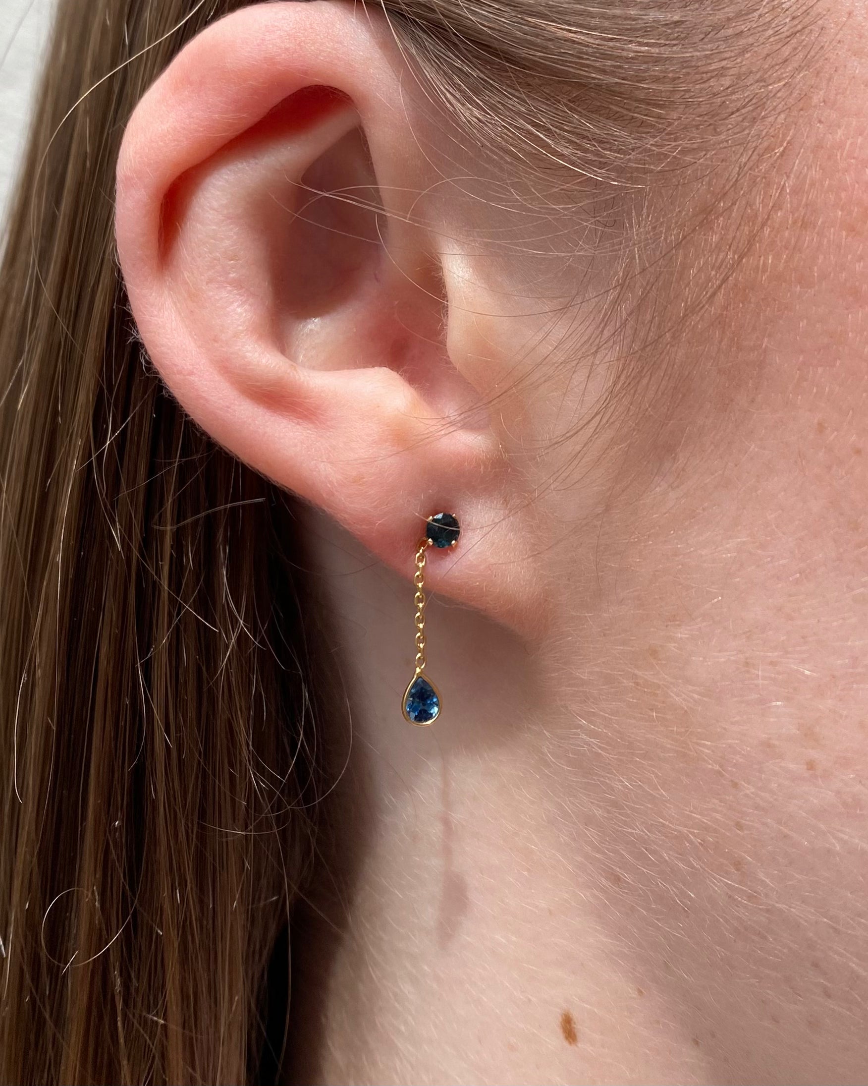 Boucles Pendantes Saphir 0.50 carat "Zenko"