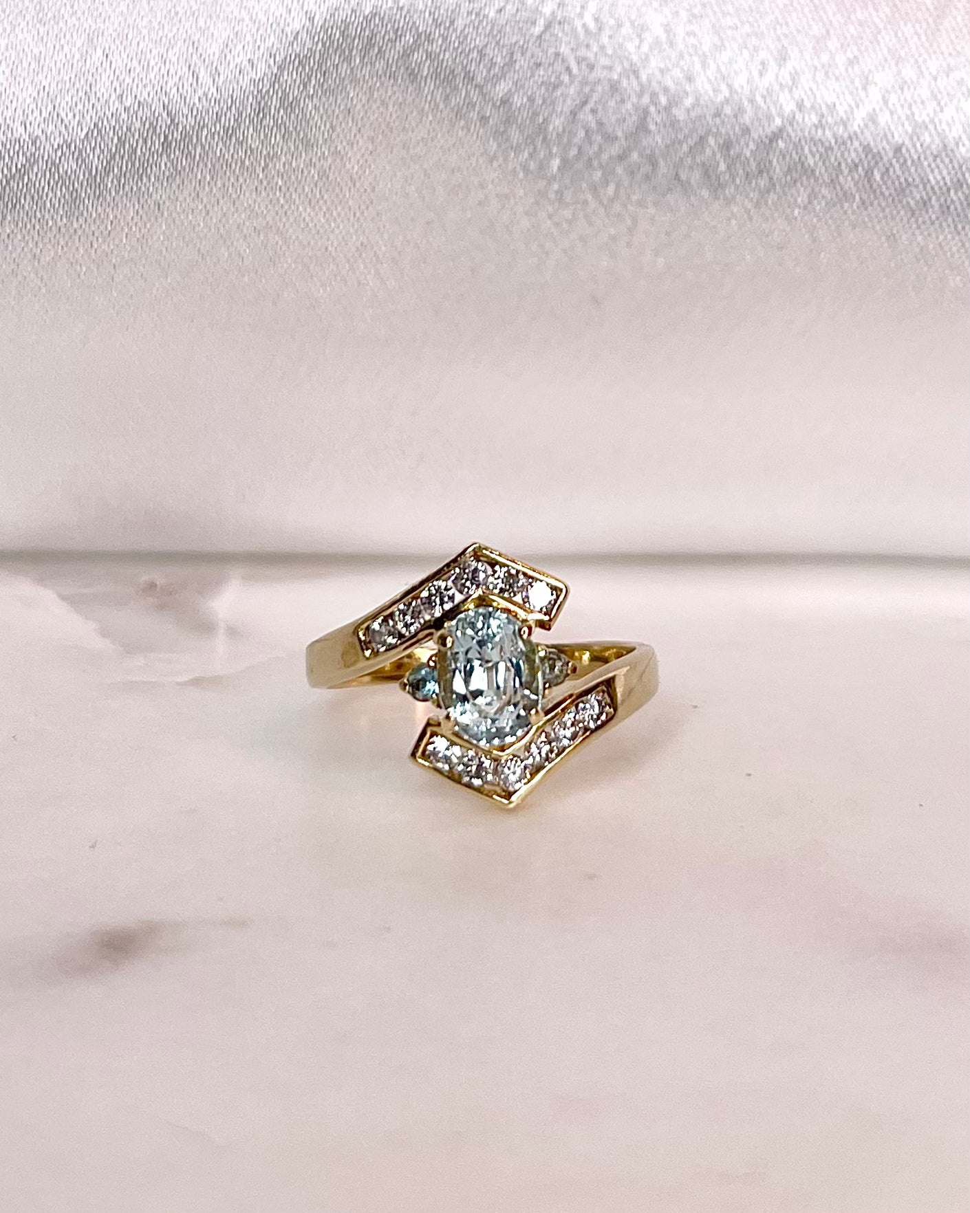 Bague Tourbillon Aigues-Marines 1.26 carat & Diamants "Shaa"