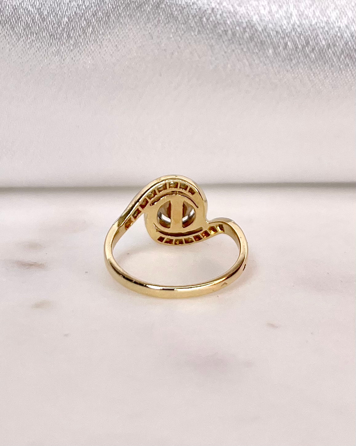 Bague Tourbillon Perle et Diamants "Nayeli&