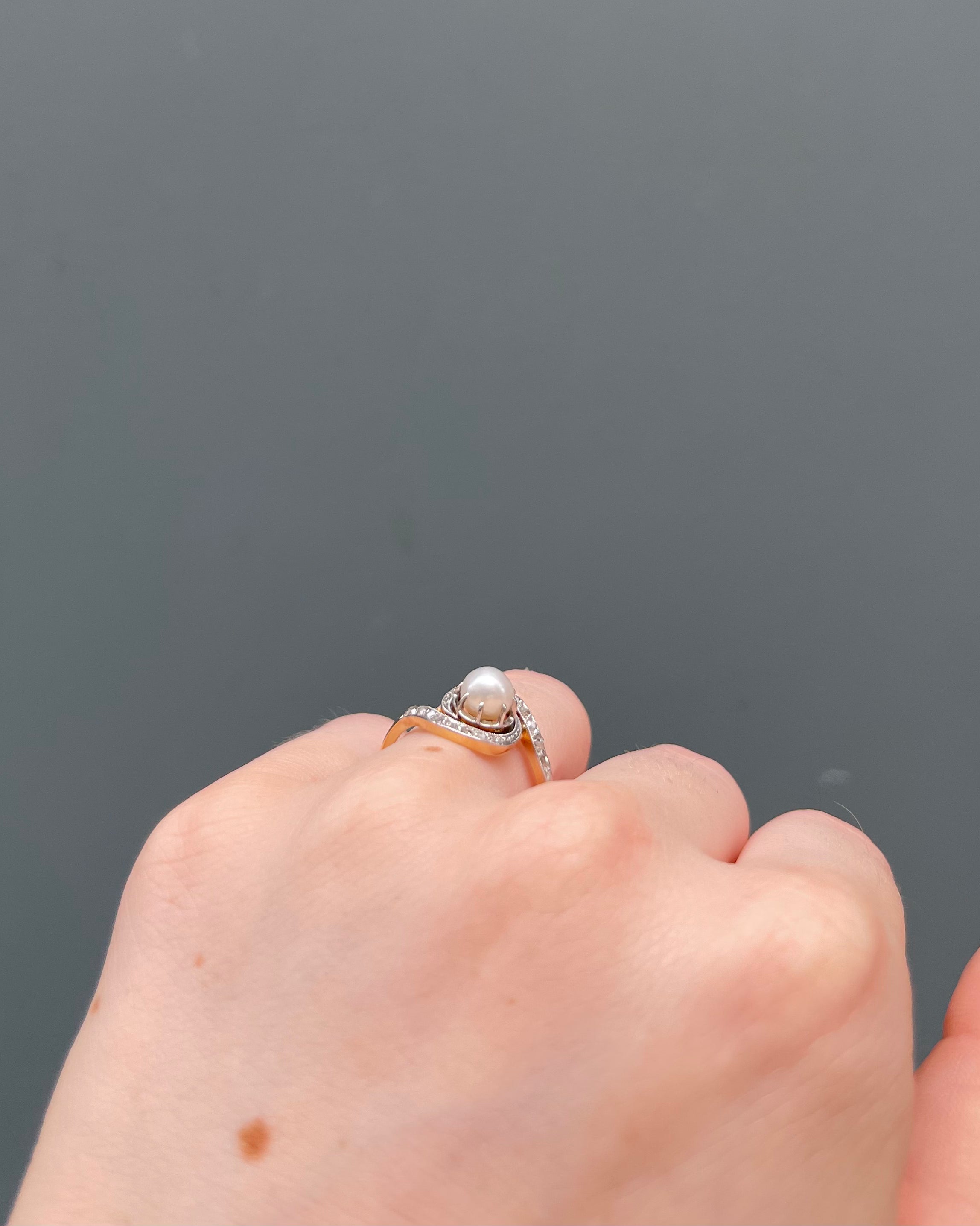 Bague Tourbillon Perle et Diamants "Nayeli&