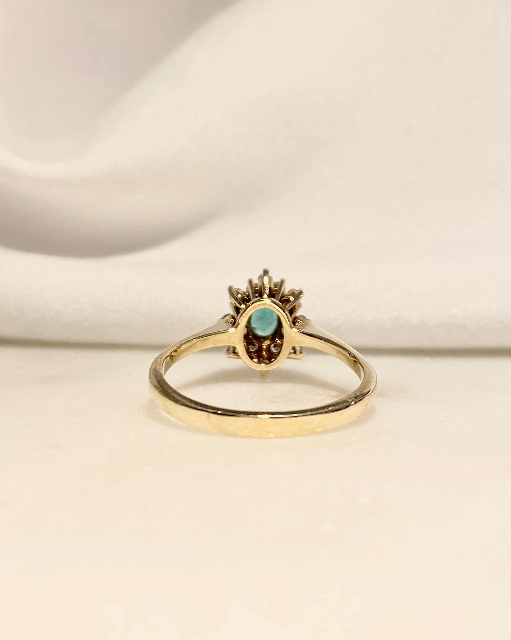 Bague Marguerite Emeraude 0.21 carat & Diamants "Muguette"