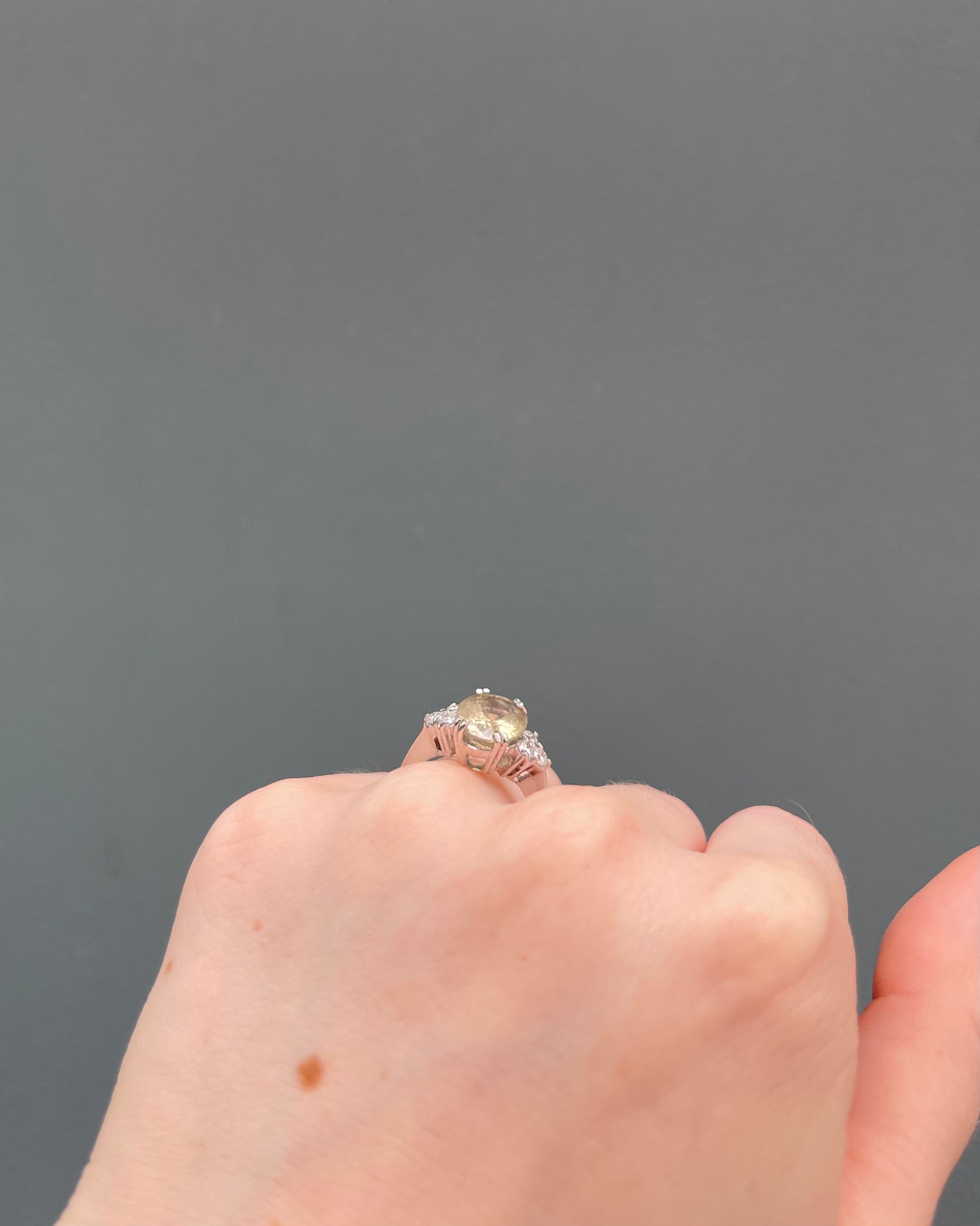 Bague Trilogie Zultanite 3.70 carats & Diamants "Senna"