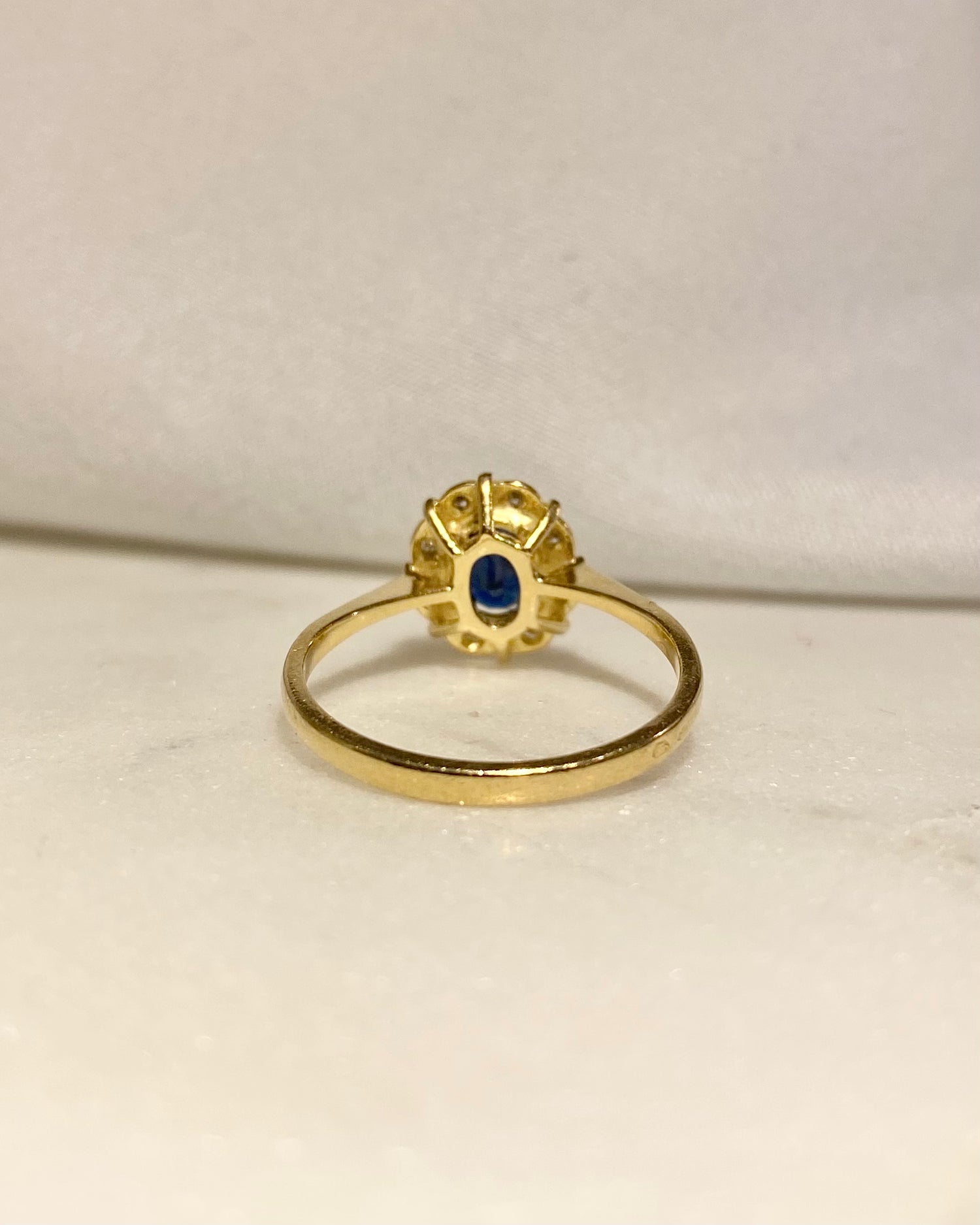 Bague Marguerite Saphir 0.50 carat & Diamants “Florie”