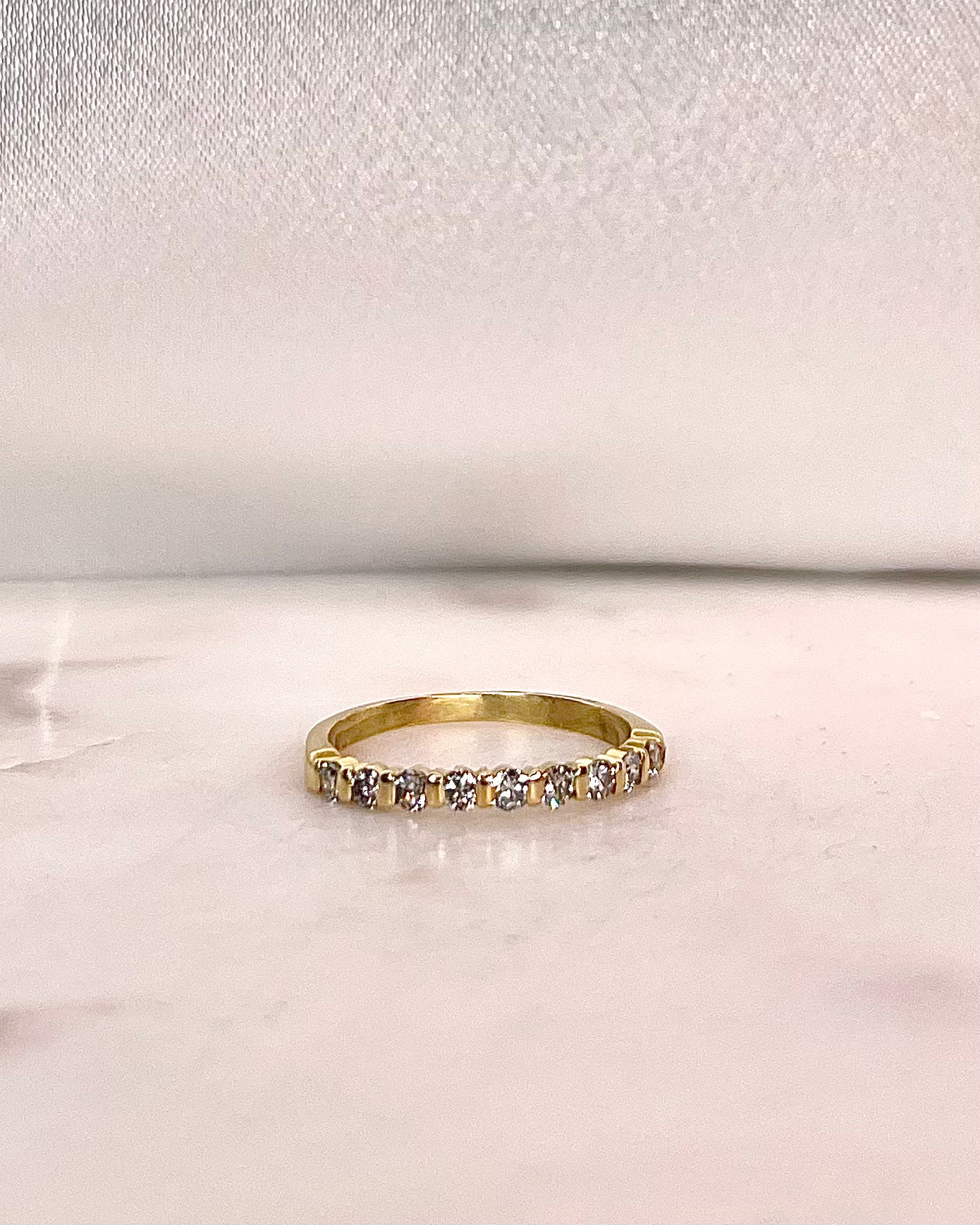 Bague Demi-Alliance Diamants "Assia"