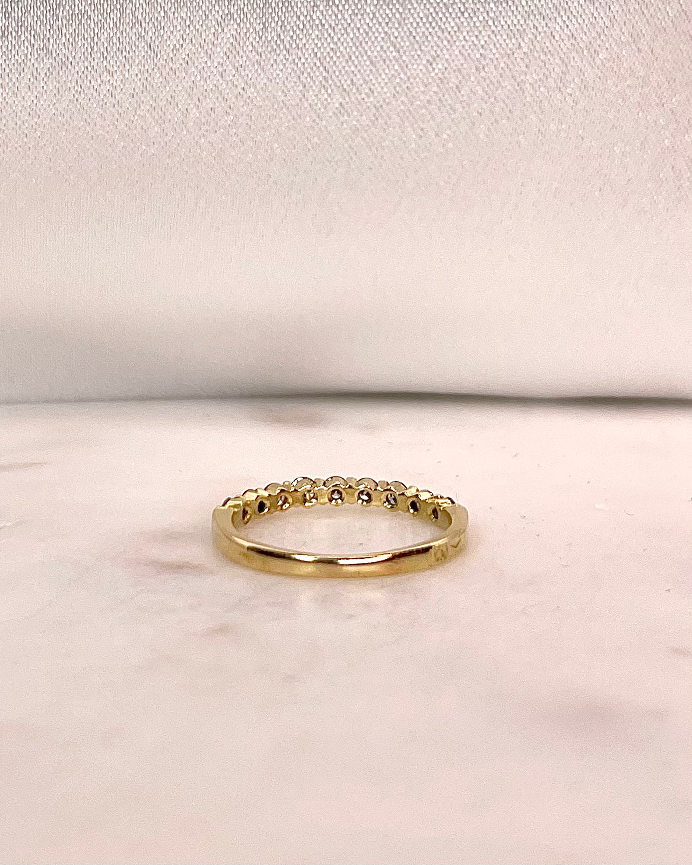 Bague Demi-Alliance Diamants "Assia"