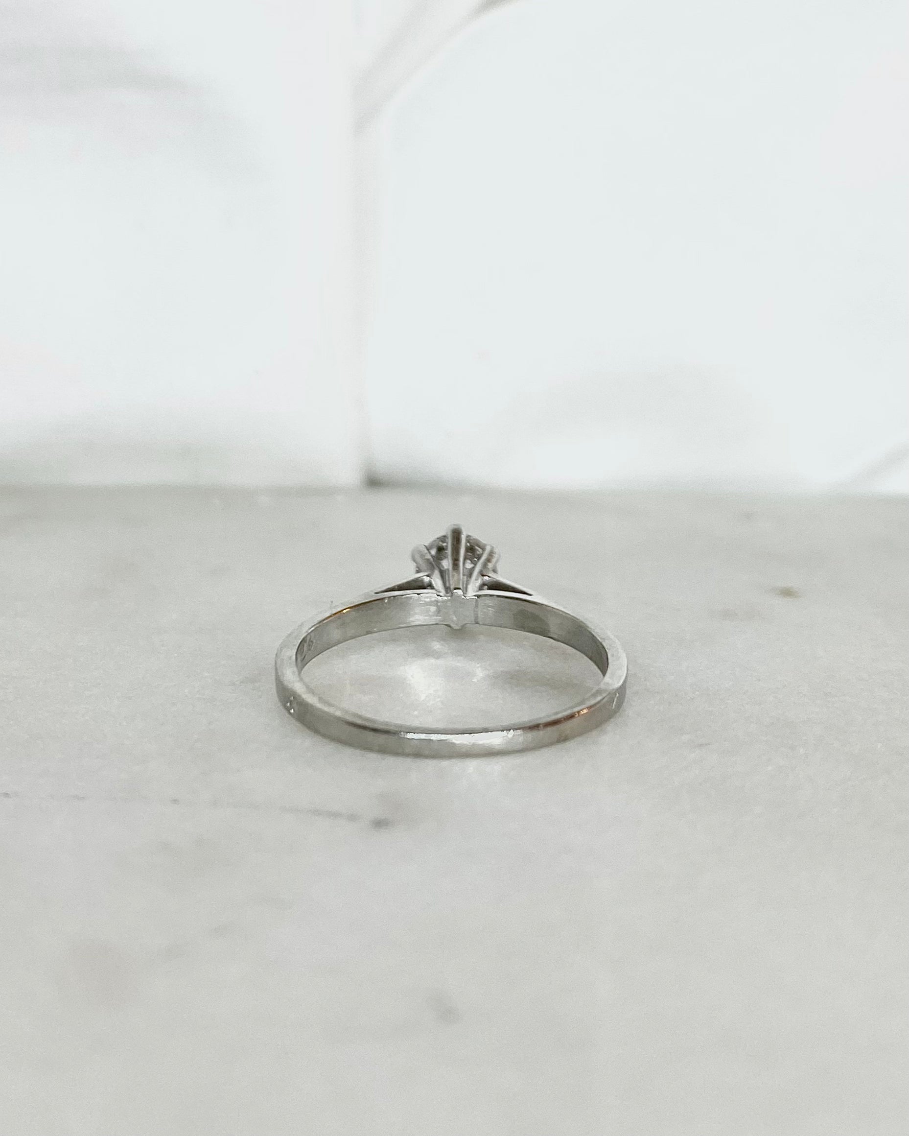 Bague Solitaire Diamant 0.42 carat "Péryla"