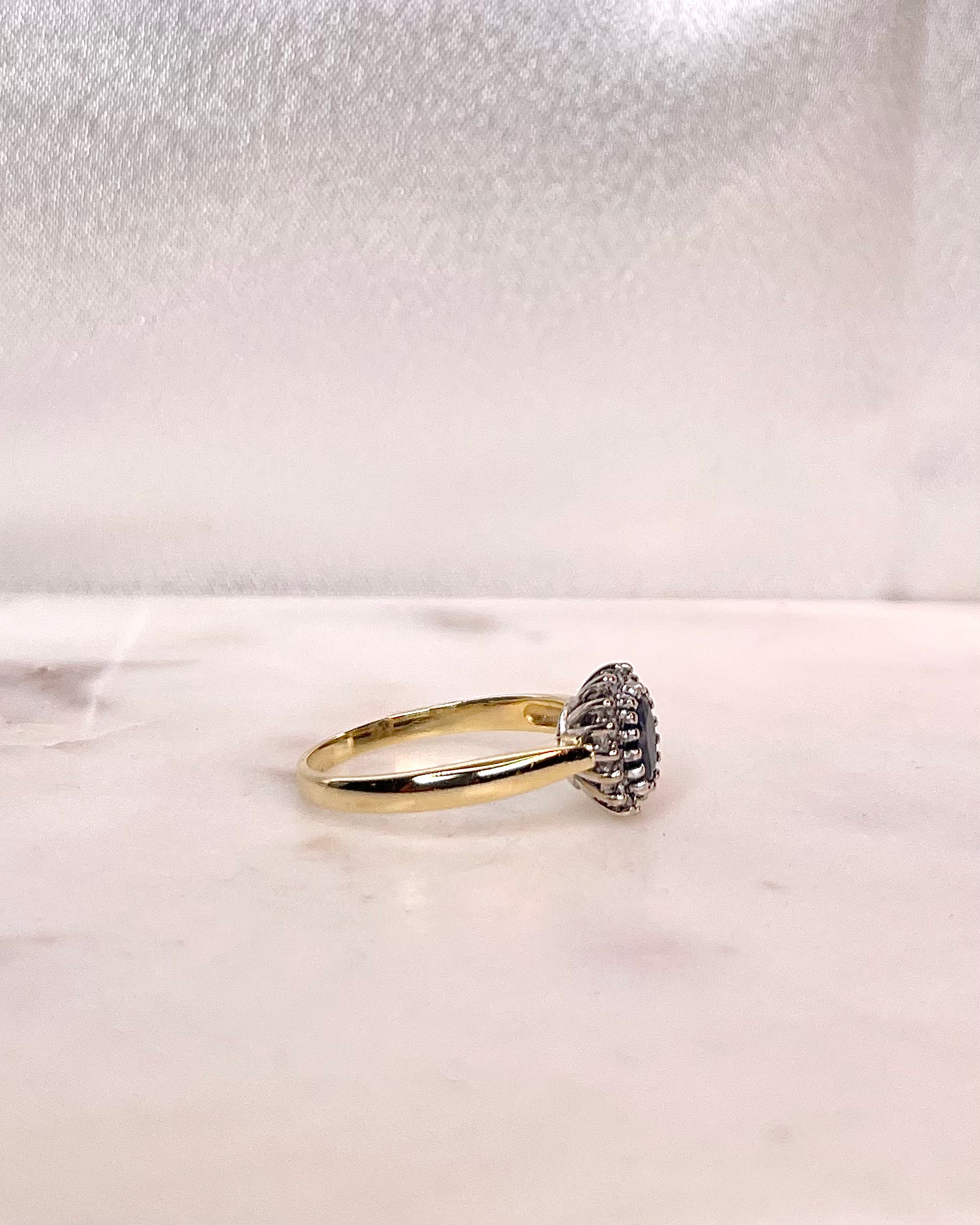 Bague Marguerite Saphir 1 carat & Diamants "Sidonie"