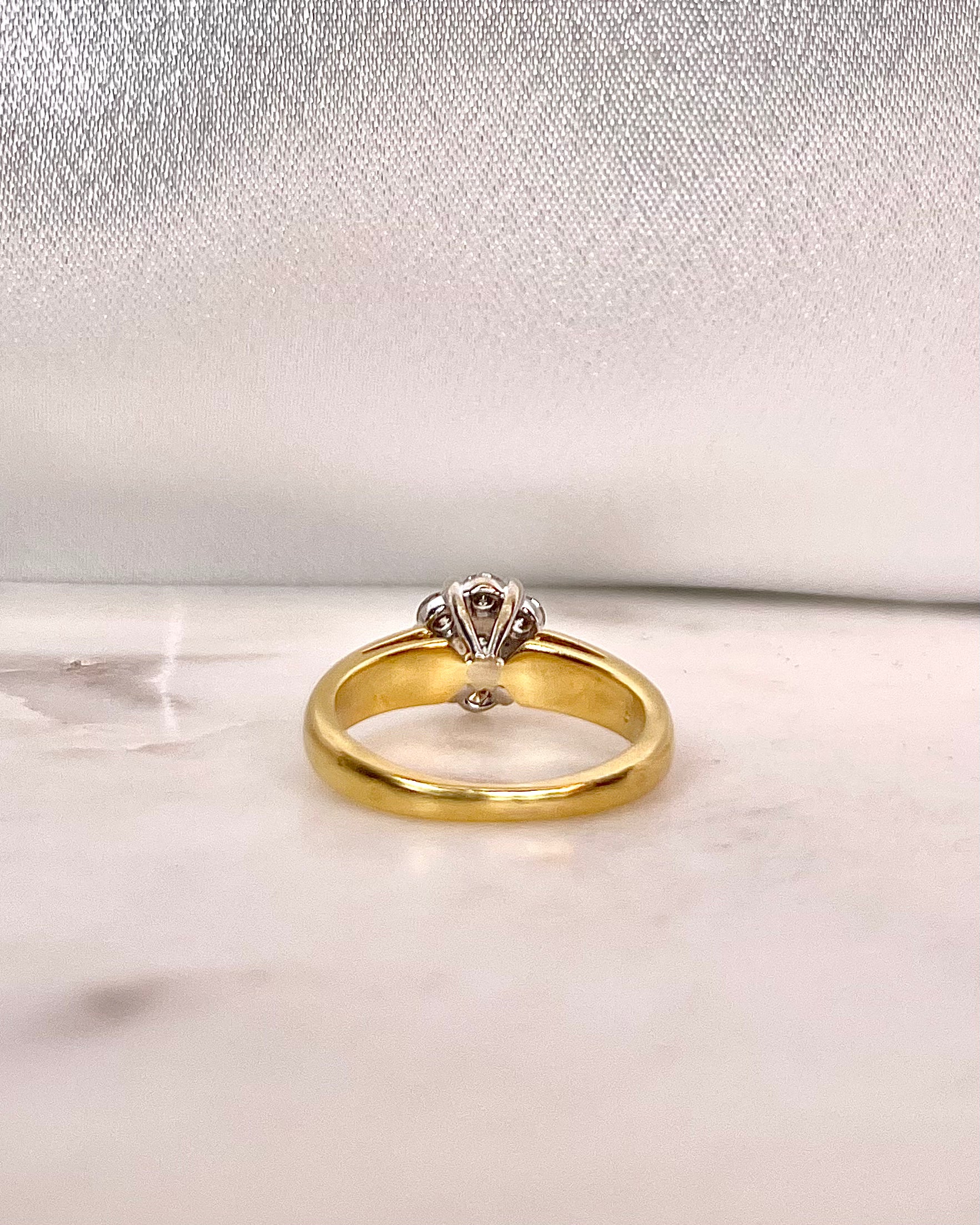 Bague Marguerite Diamants 0.62 carat "Sachaé"