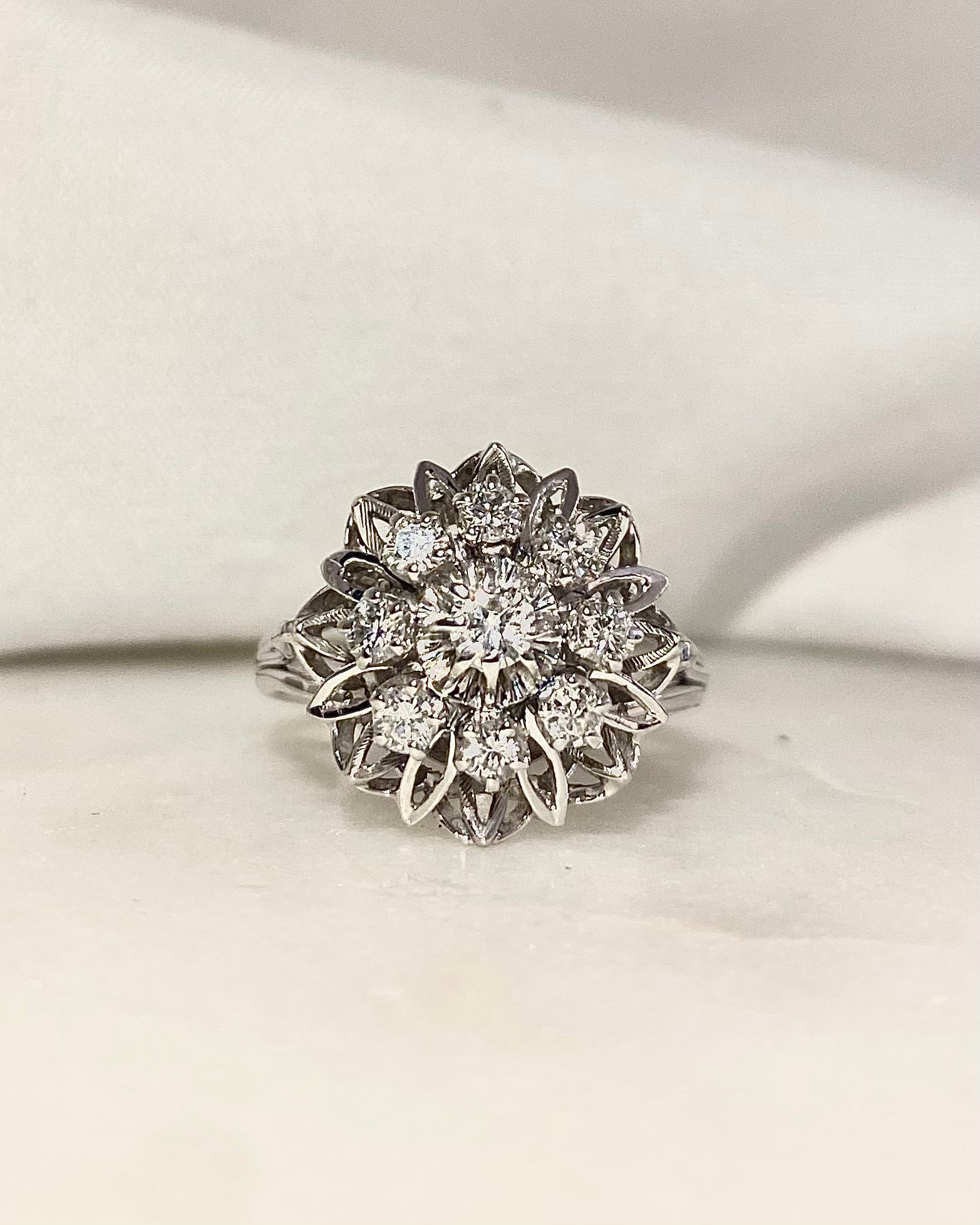 Bague Marguerite Diamants 0.50 carat "Apolline"