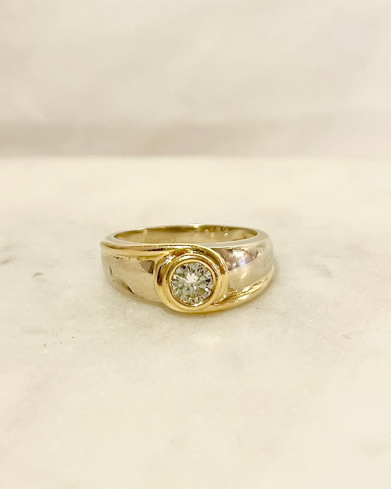 Bague Jonc Diamant 0.33 carat "Mika"