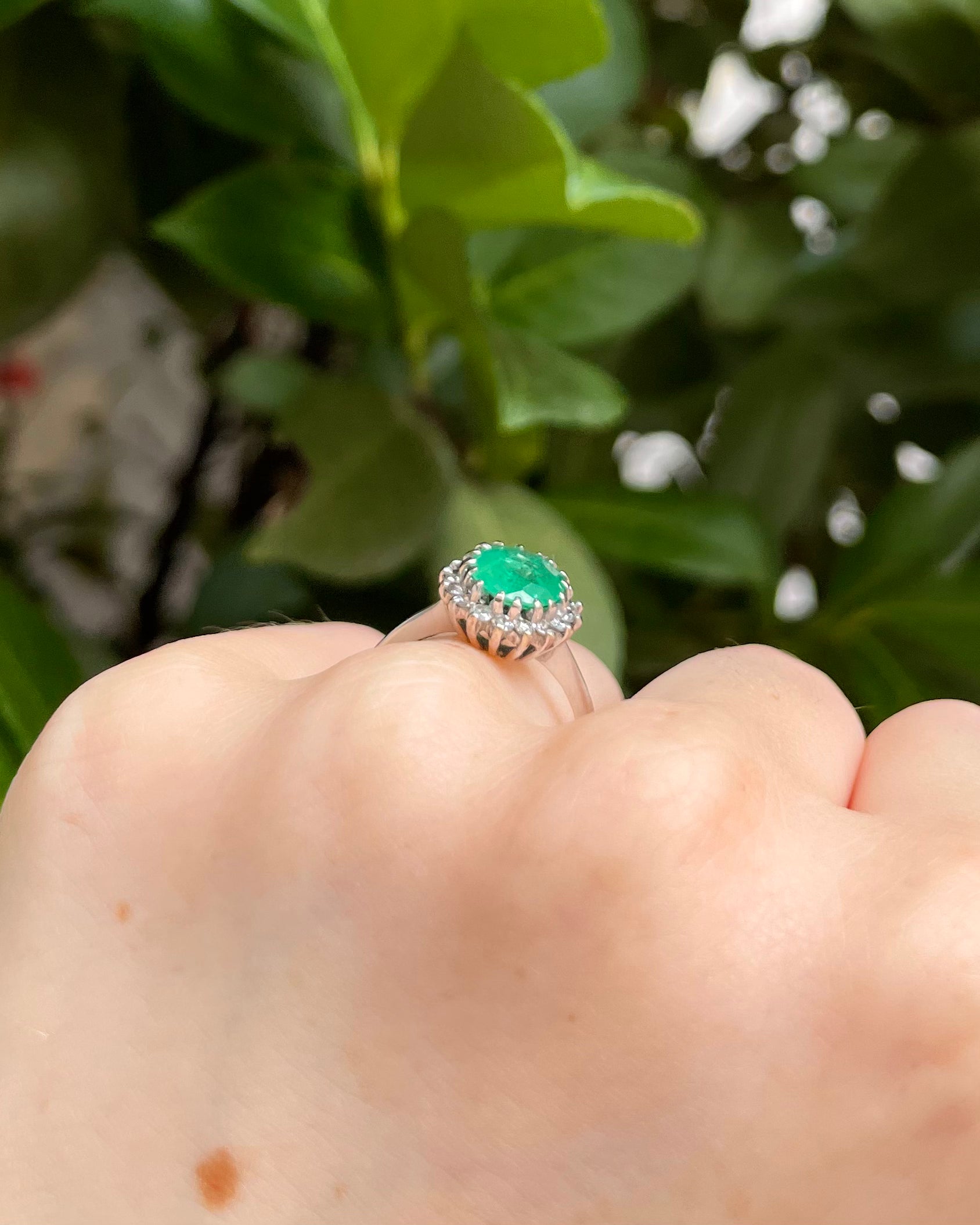 Bague Marguerite Émeraude 1 carat & Diamants "Théomire"