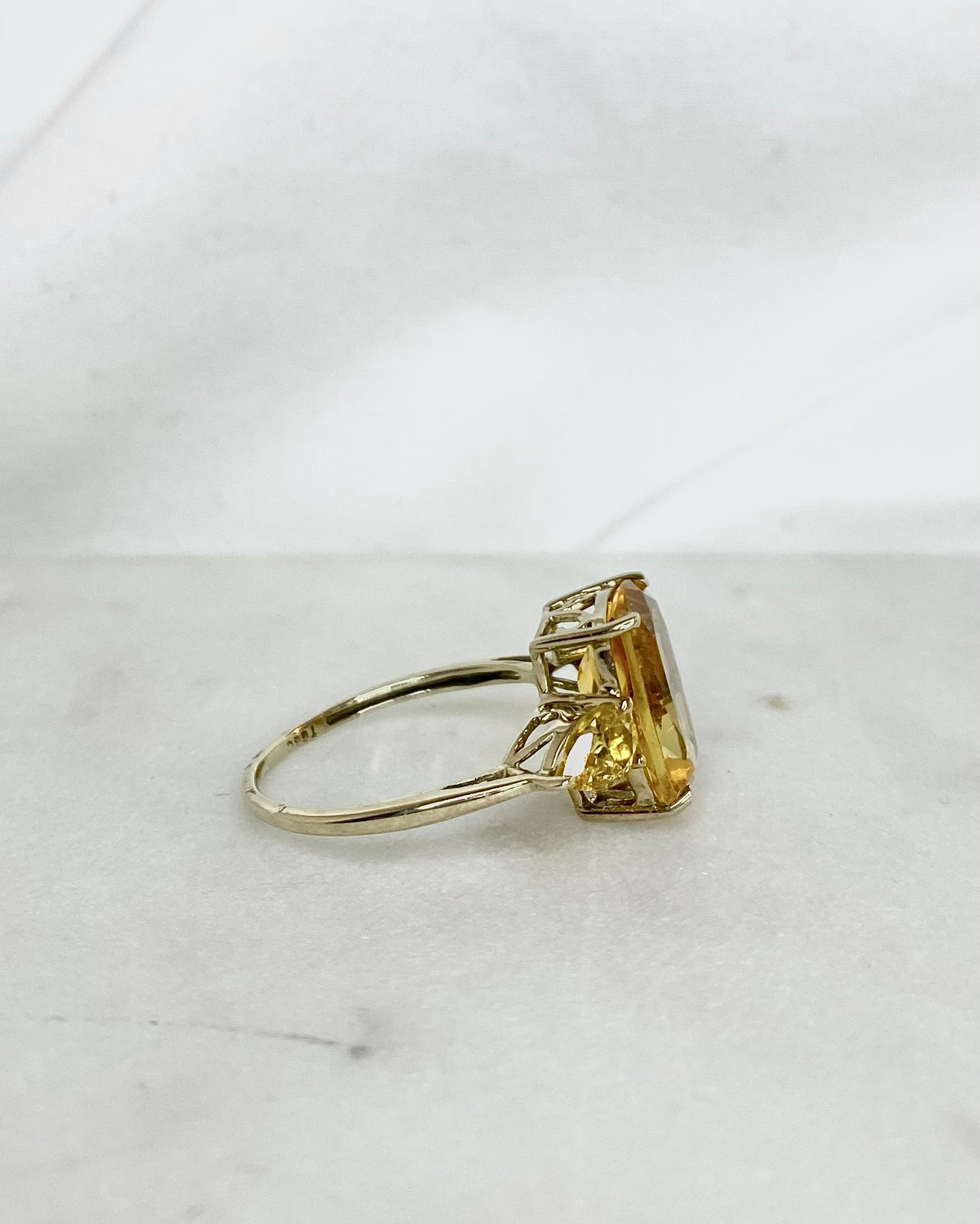 Bague Trilogie Citrine 4.10 Carats "Mia"