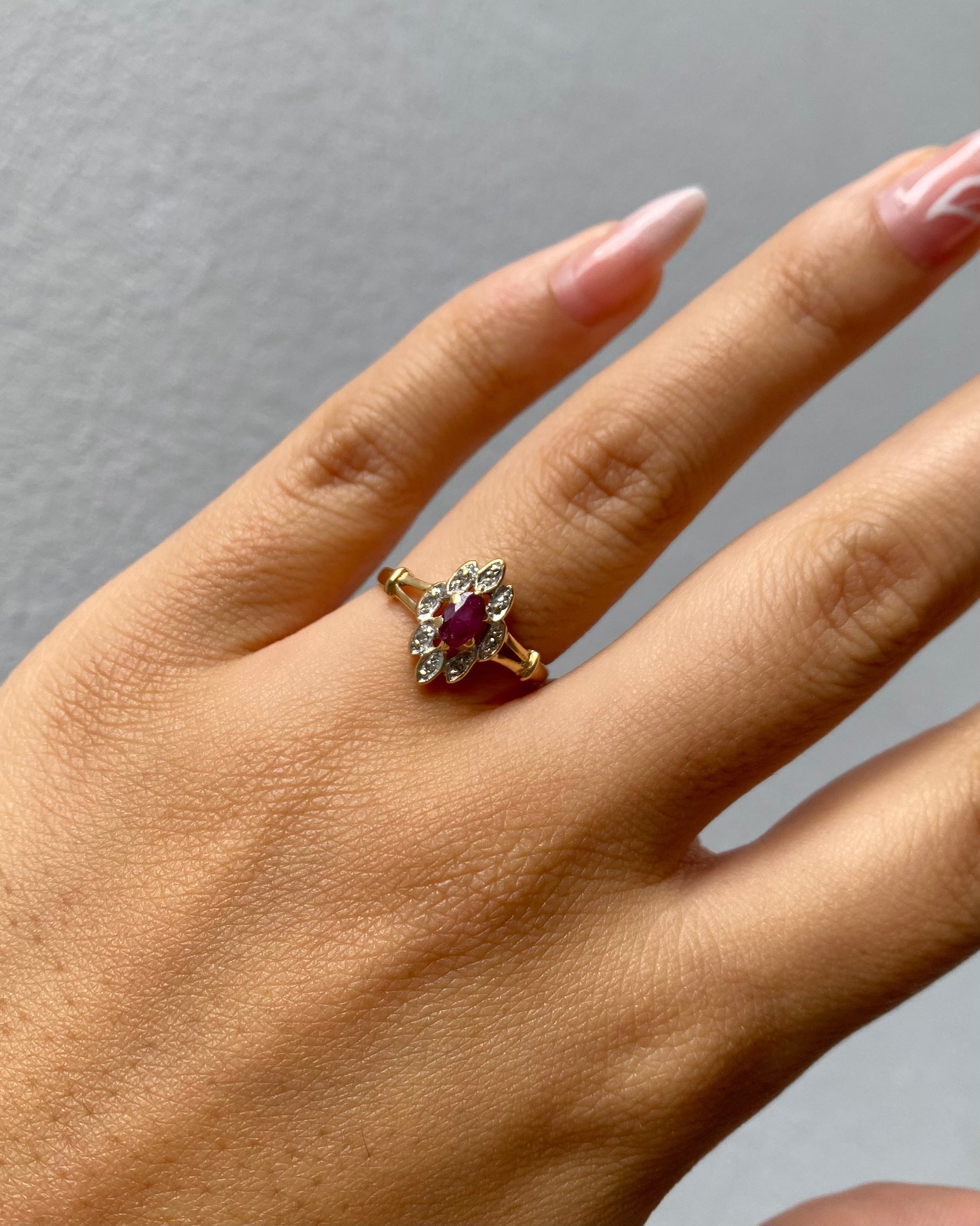 Bague Trilogie Saphir Rose 1.30 carat & Diamants "Clémence"