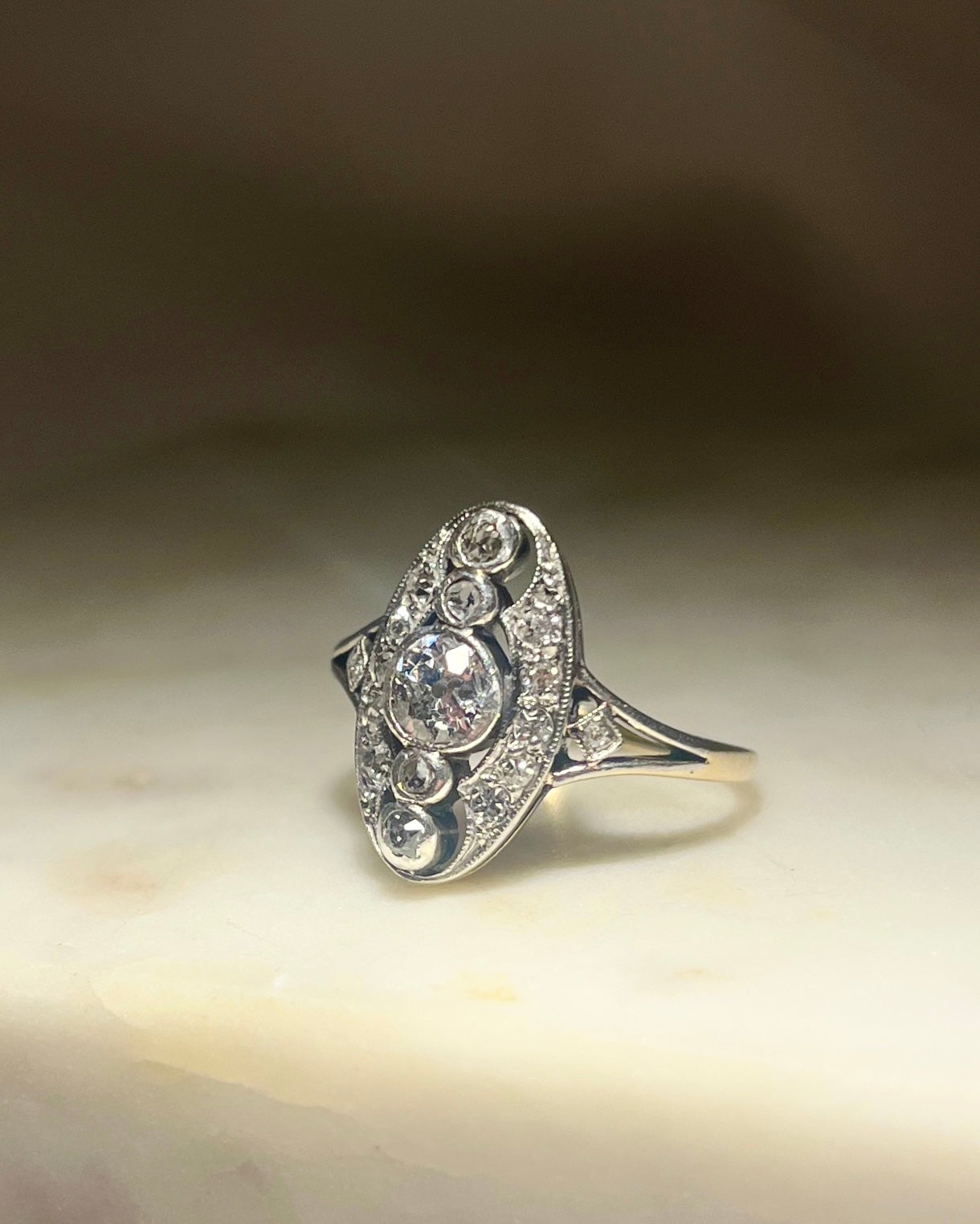Bague Art-déco Diamants "Victoria"