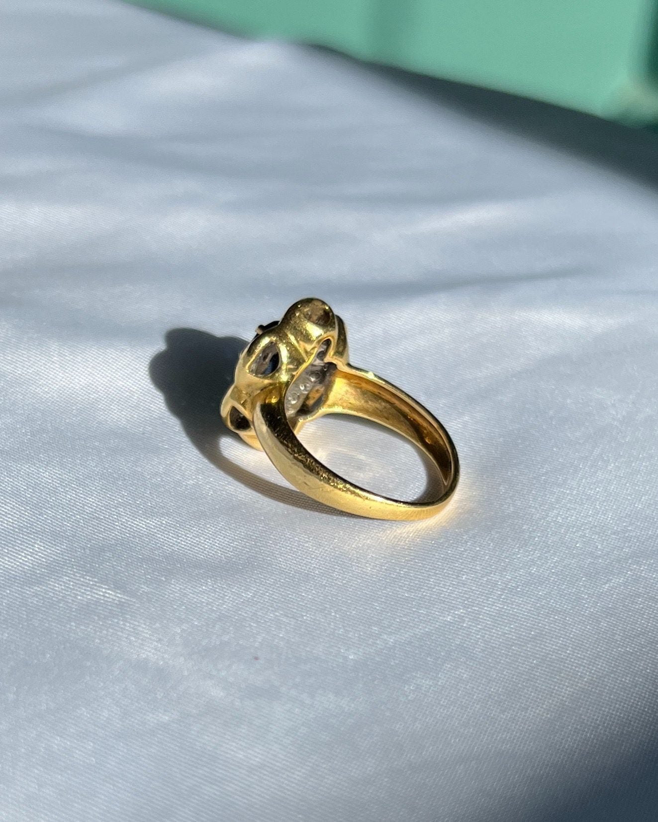 Bague Marguerite diamants & saphir "Céline"