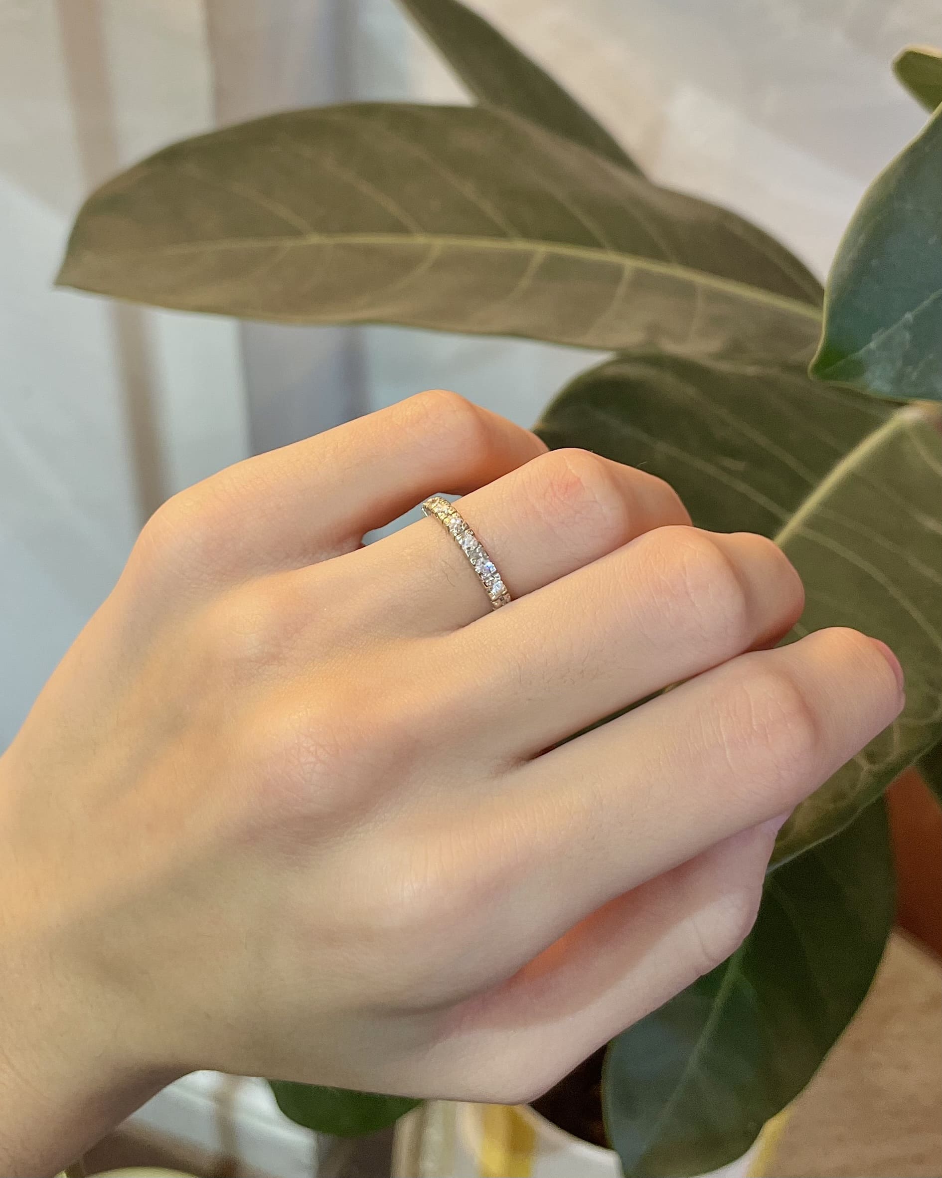 Alianza de boda americana con 19 diamantes de 0,60 quilates "Lexi"