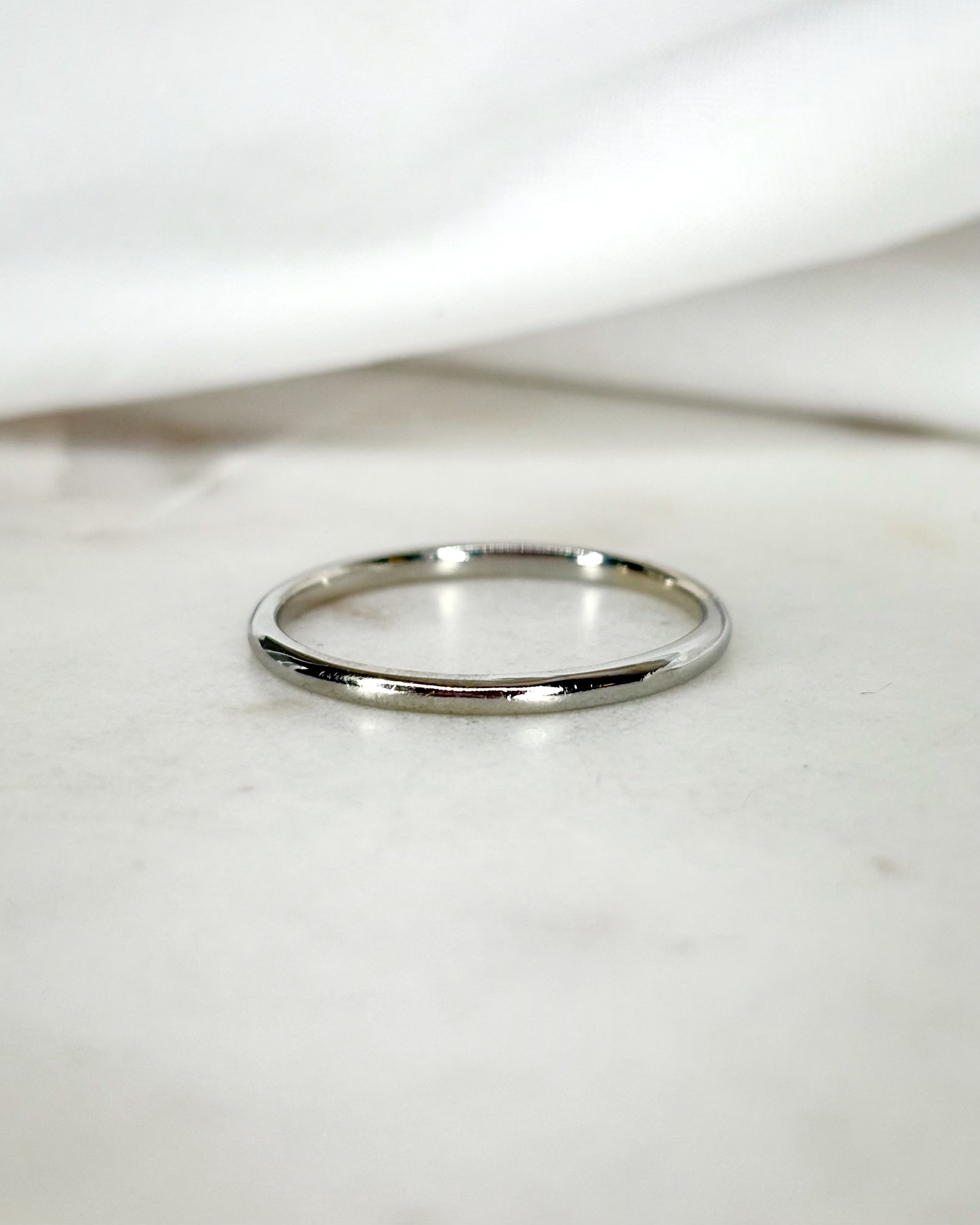 Alliance Or Gris 18 carats 1.61 g "Sasha"
