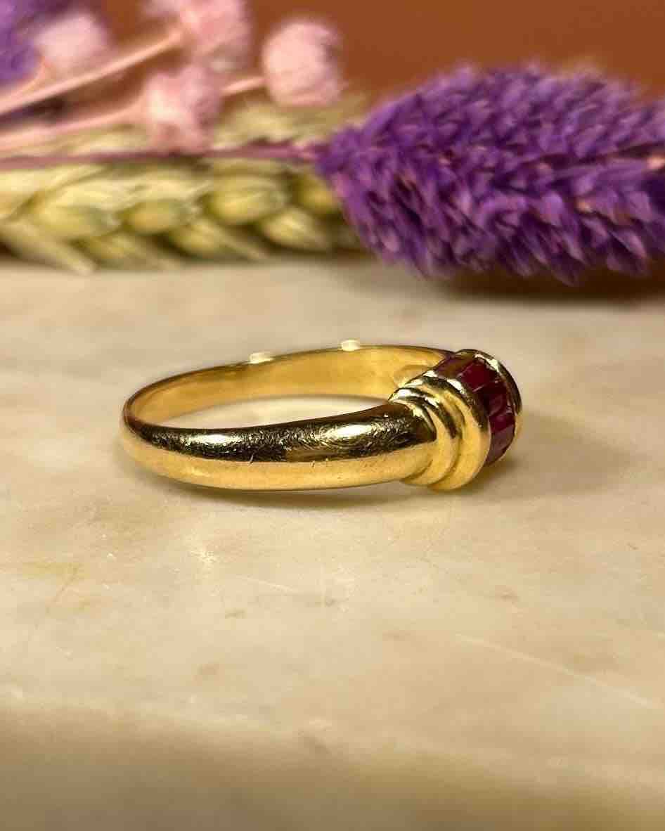 Bague Jonc Rubis "Adria"