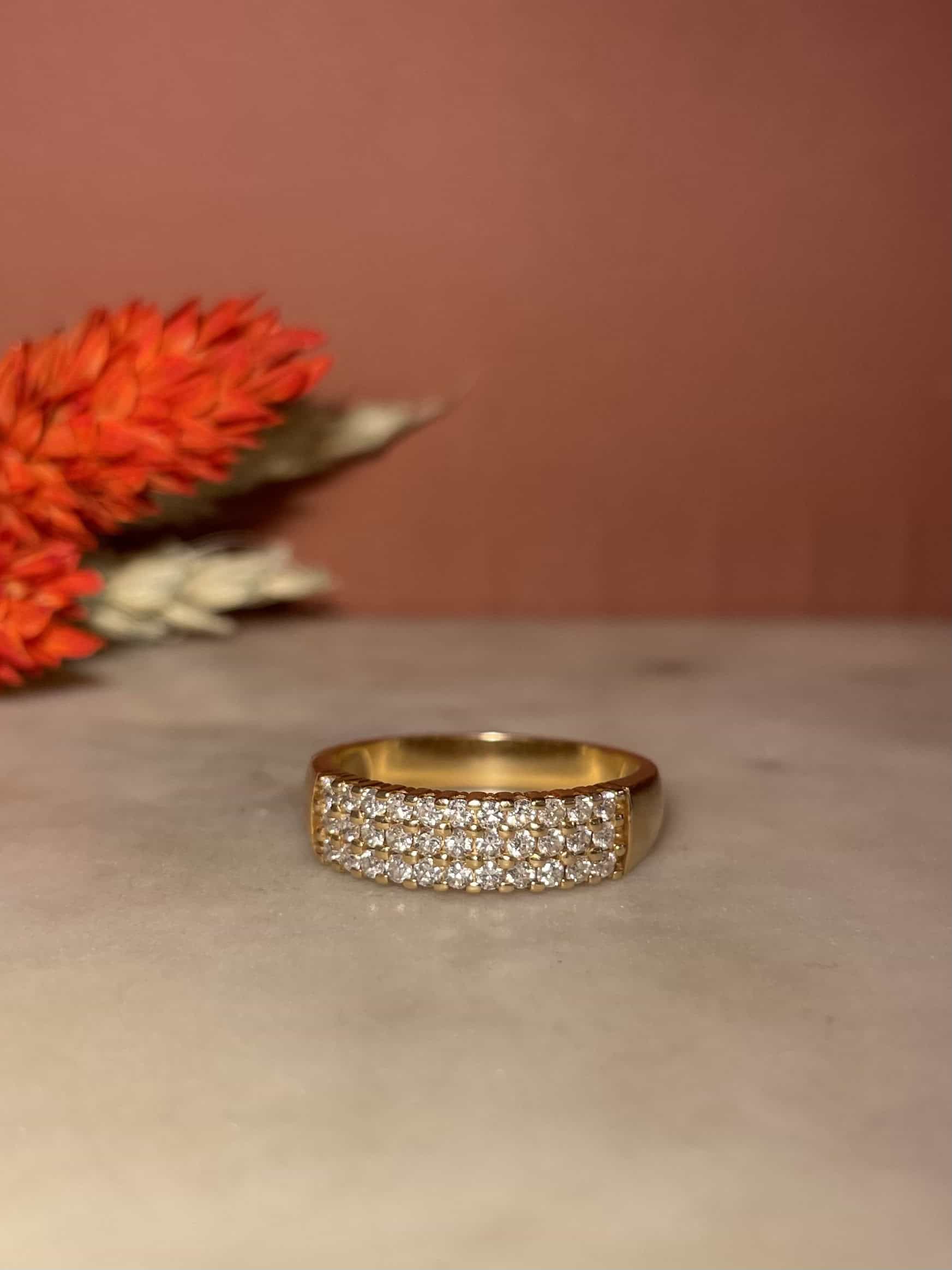 Bague Jonc Rivière 33 Diamants "Luce"