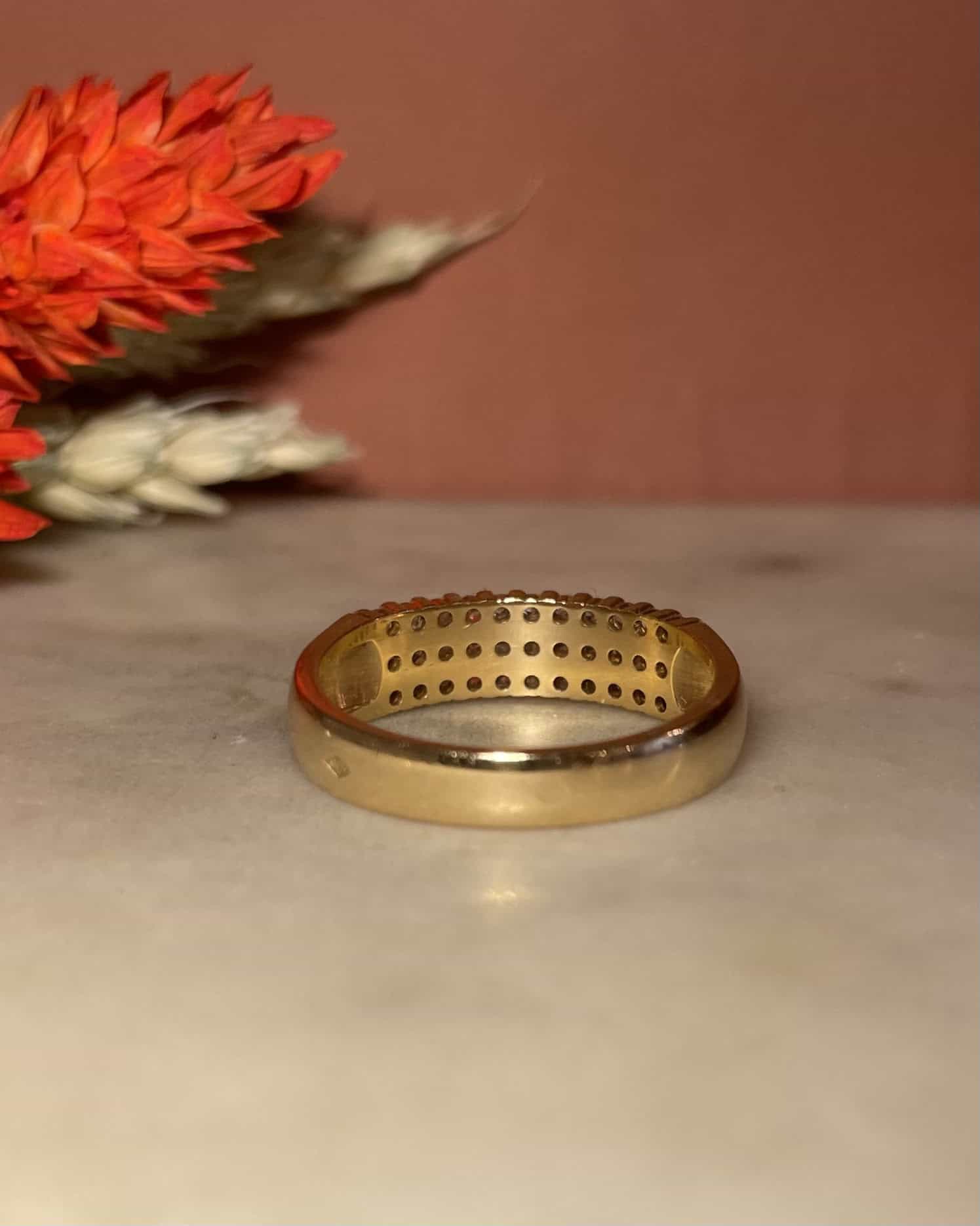 Bague Jonc Rivière 33 Diamants "Luce"