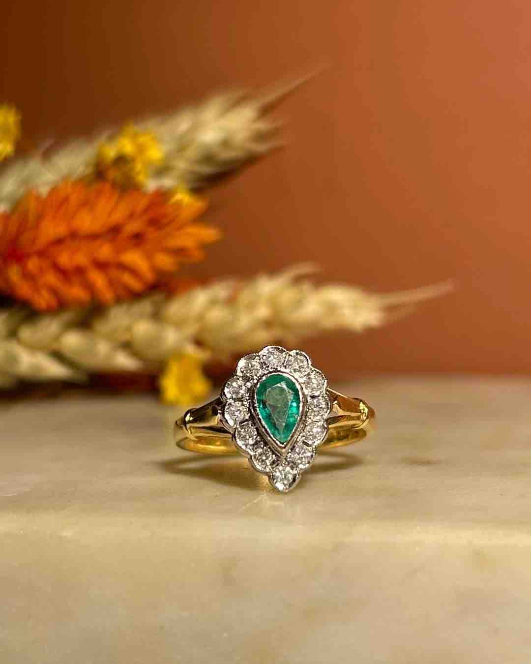 "Mathilda" Emerald & Diamond Daisy Ring