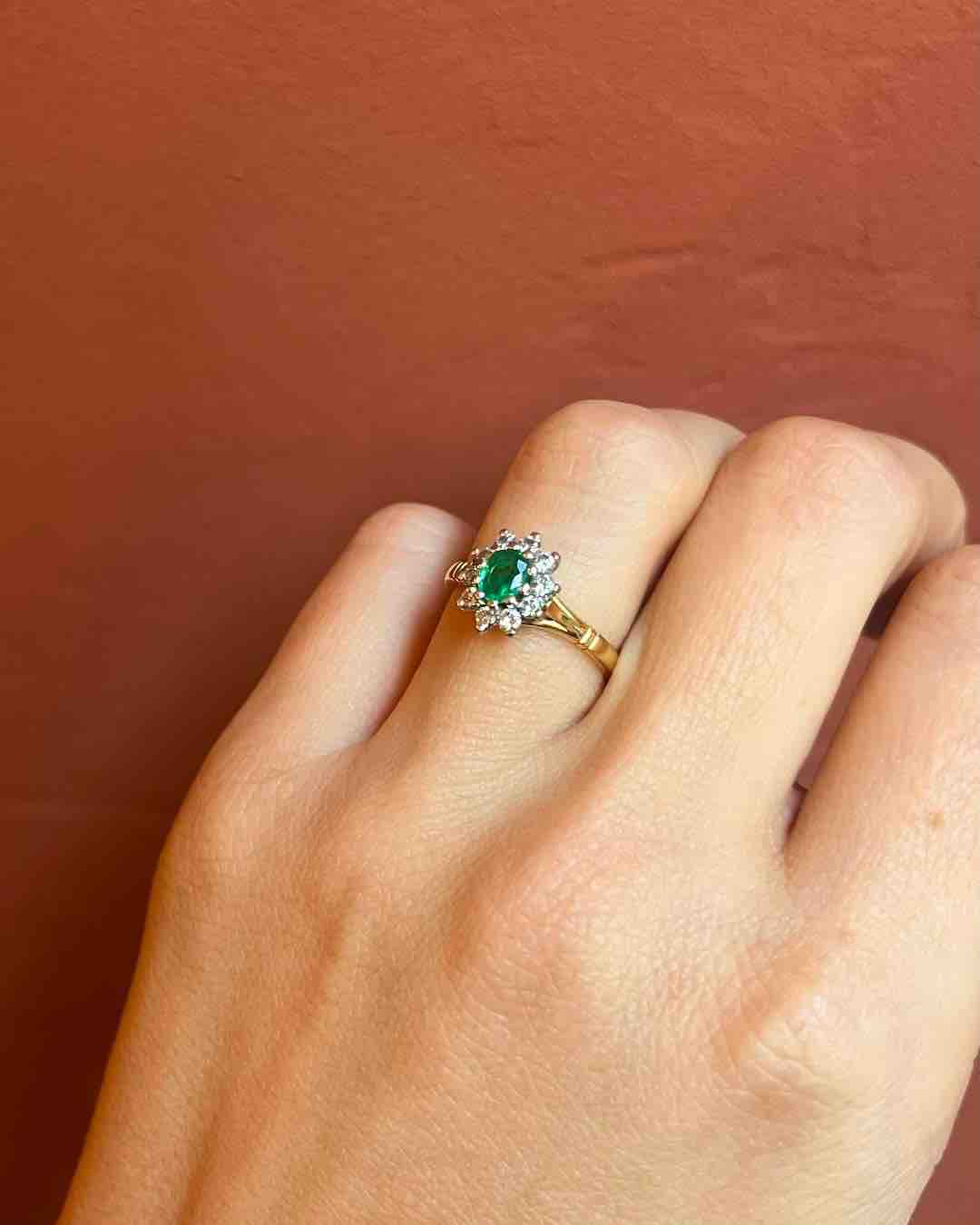Bague Marguerite Émeraude & Diamants "Mathilda"