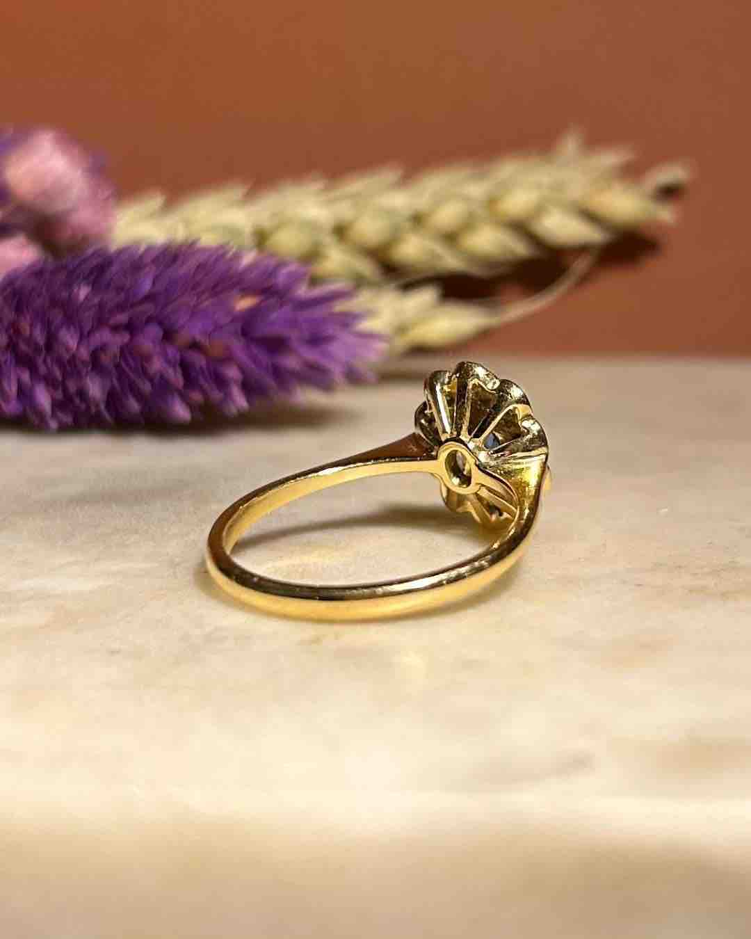 Bague Marguerite Saphir et Diamants "Ambre"
