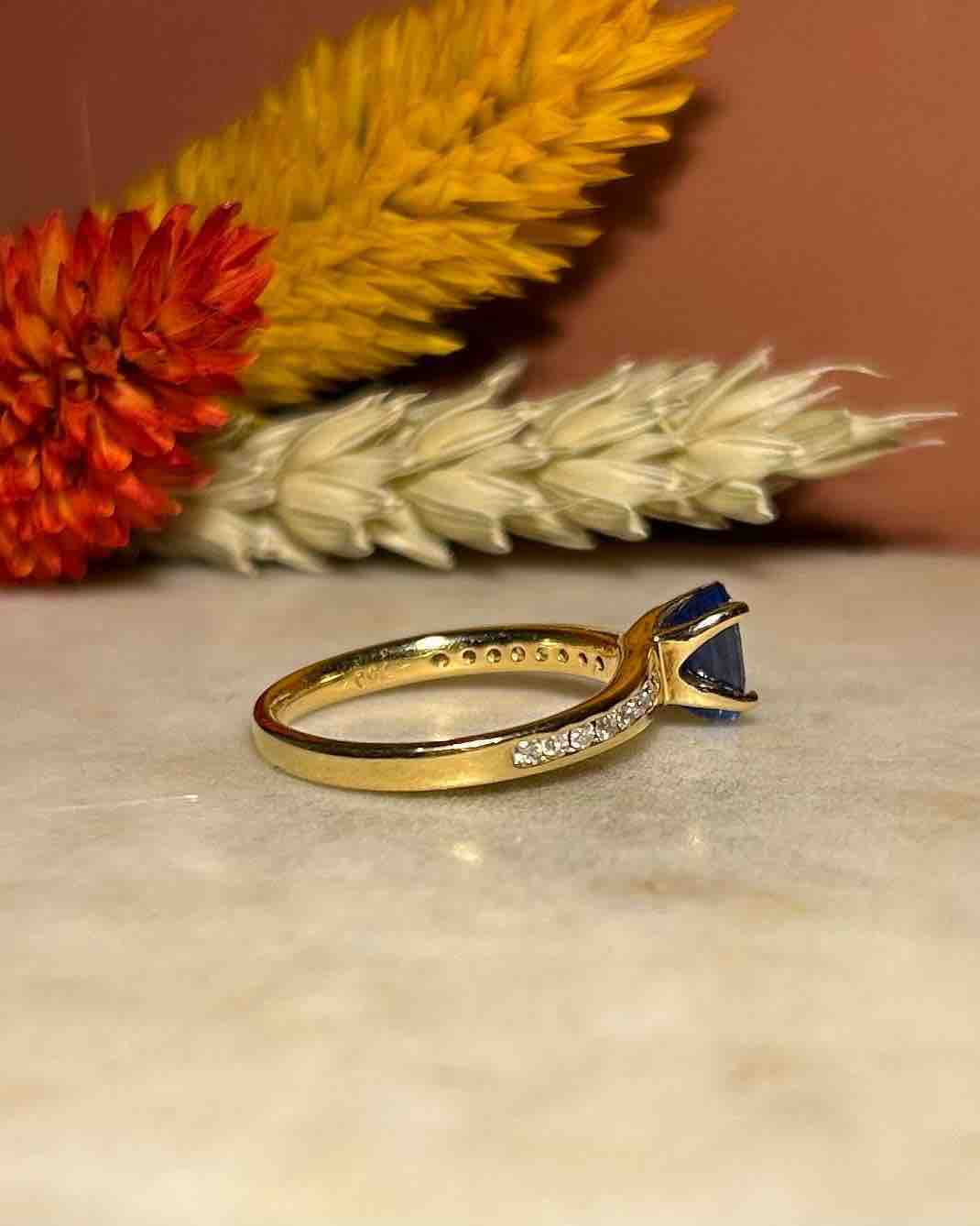 Bague Solitaire Saphir & Diamants "Laurianne"