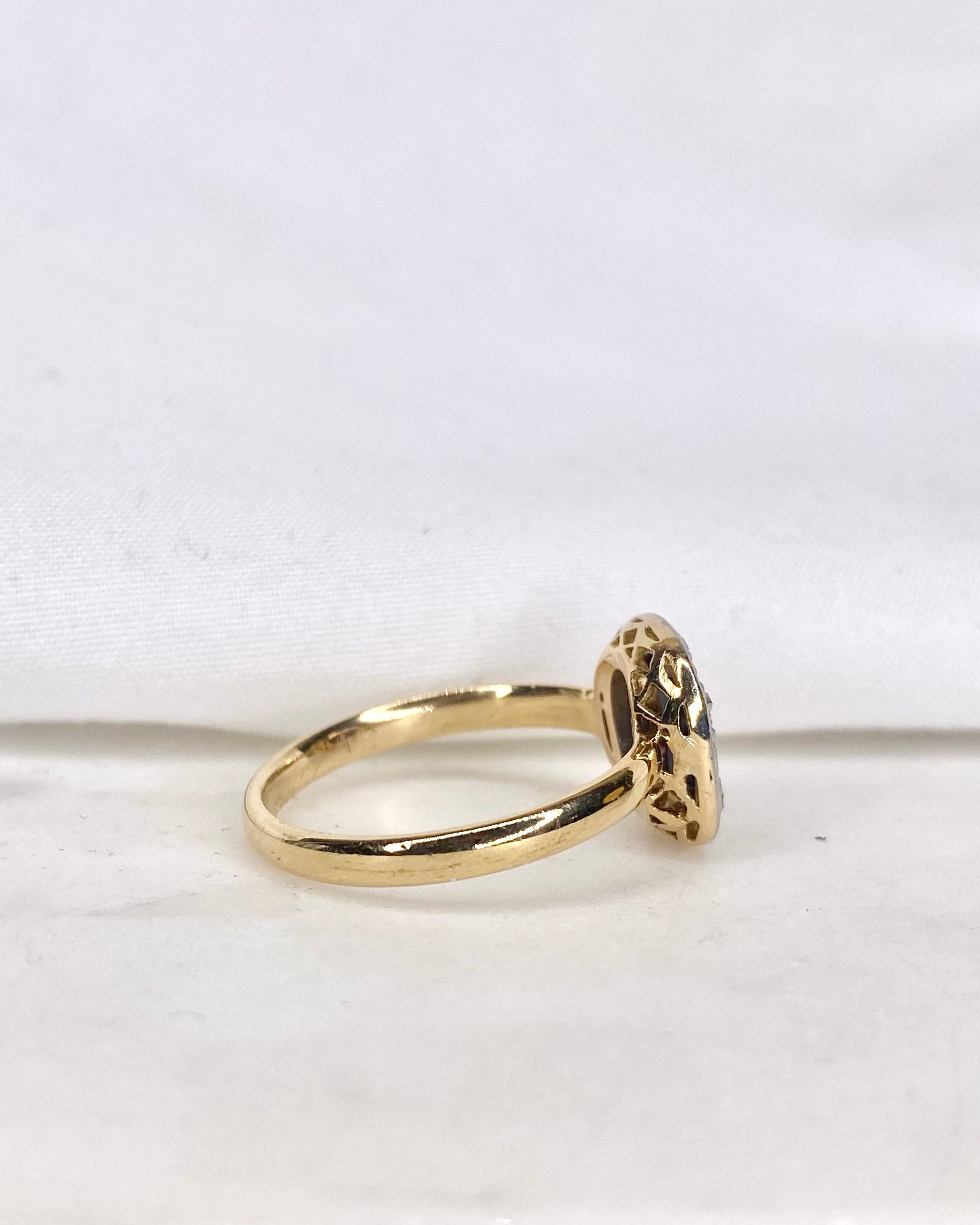 Anillo estilo Art-Deco zafiro 1.80 quilates y diamantes "Simmy"