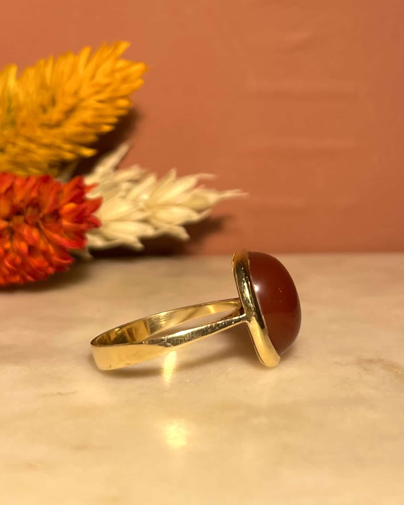 Vintage Carnelian Cabochon Ring 4.70 Carats "Kirane"