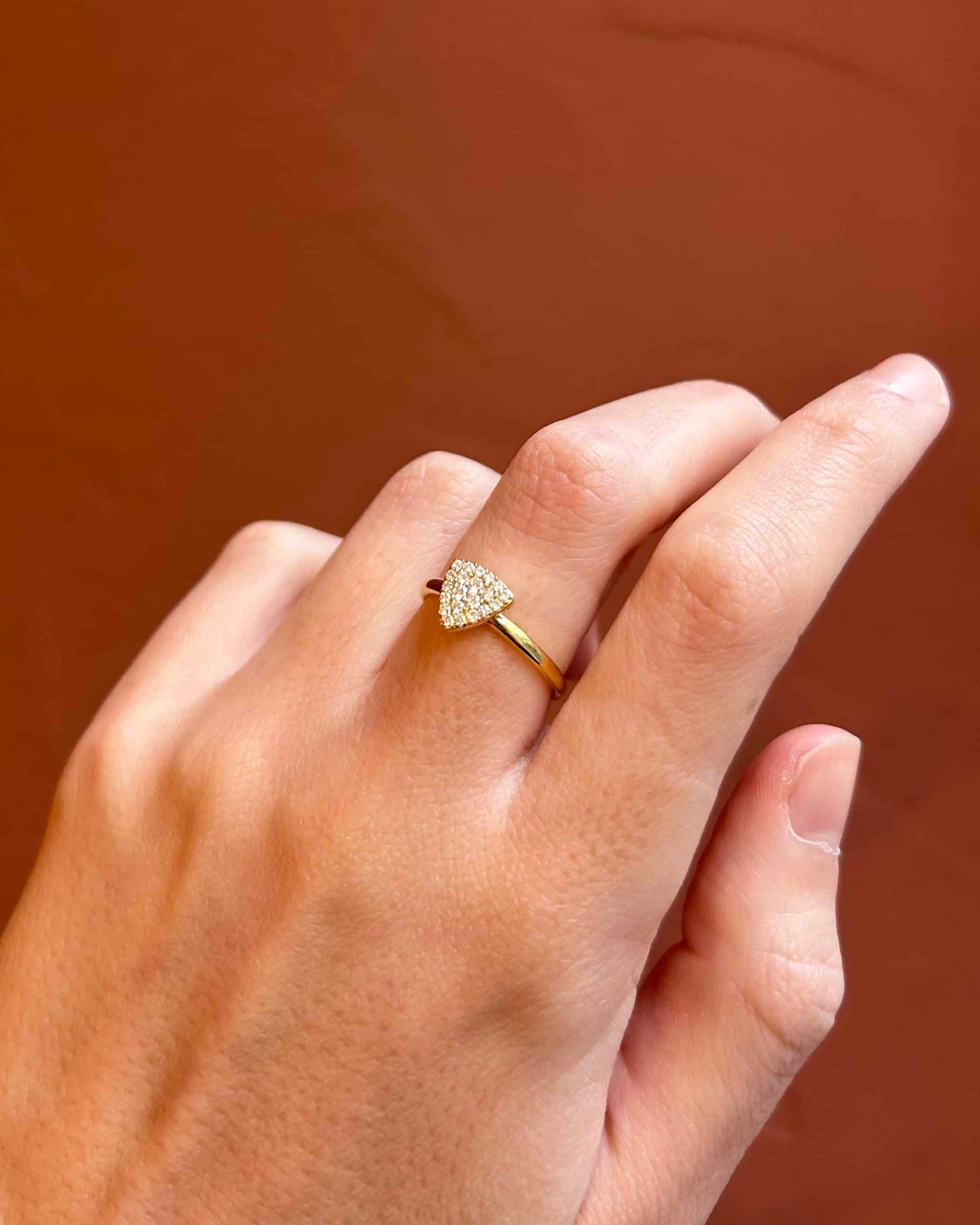 Bague Vintage Or 18 carats & 21 Diamants "Emna"
