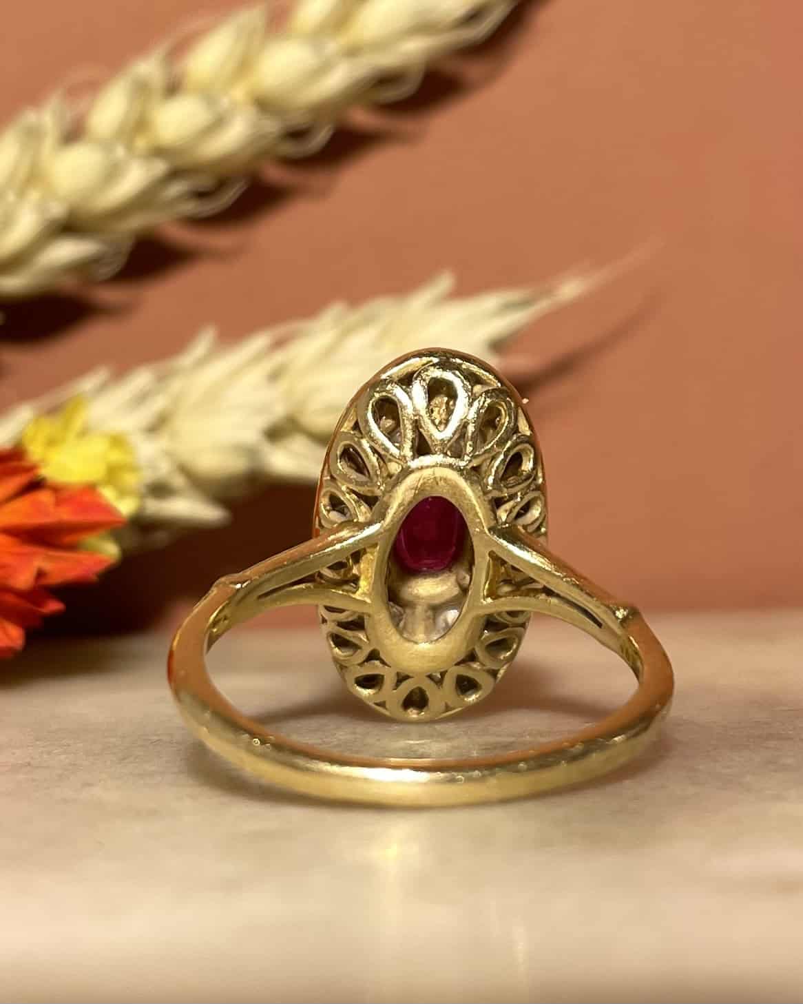Bague Style Art-Déco Rubis & 20 Diamants "Adrienne"