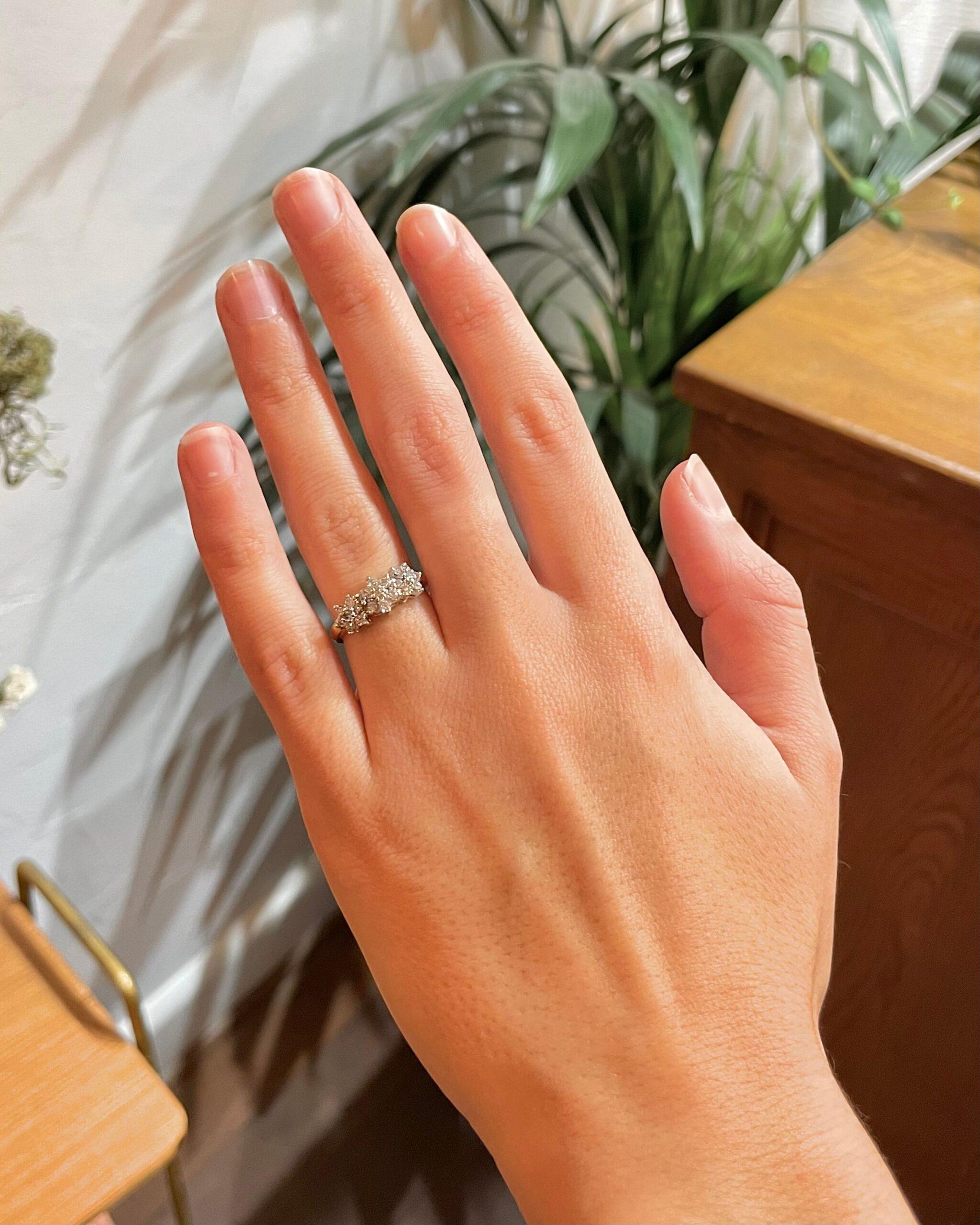 Bague Rivière Fleur 21 Diamants "Grace"