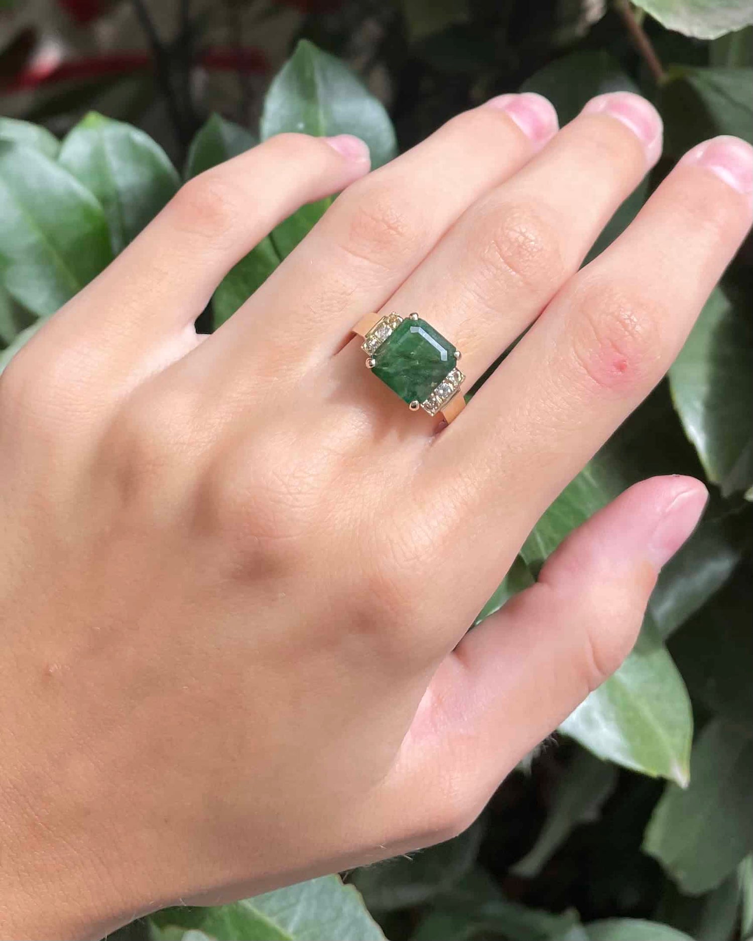 Bague Jonc Emeraude 4.10 carats & Diamants "Marie-Lise"
