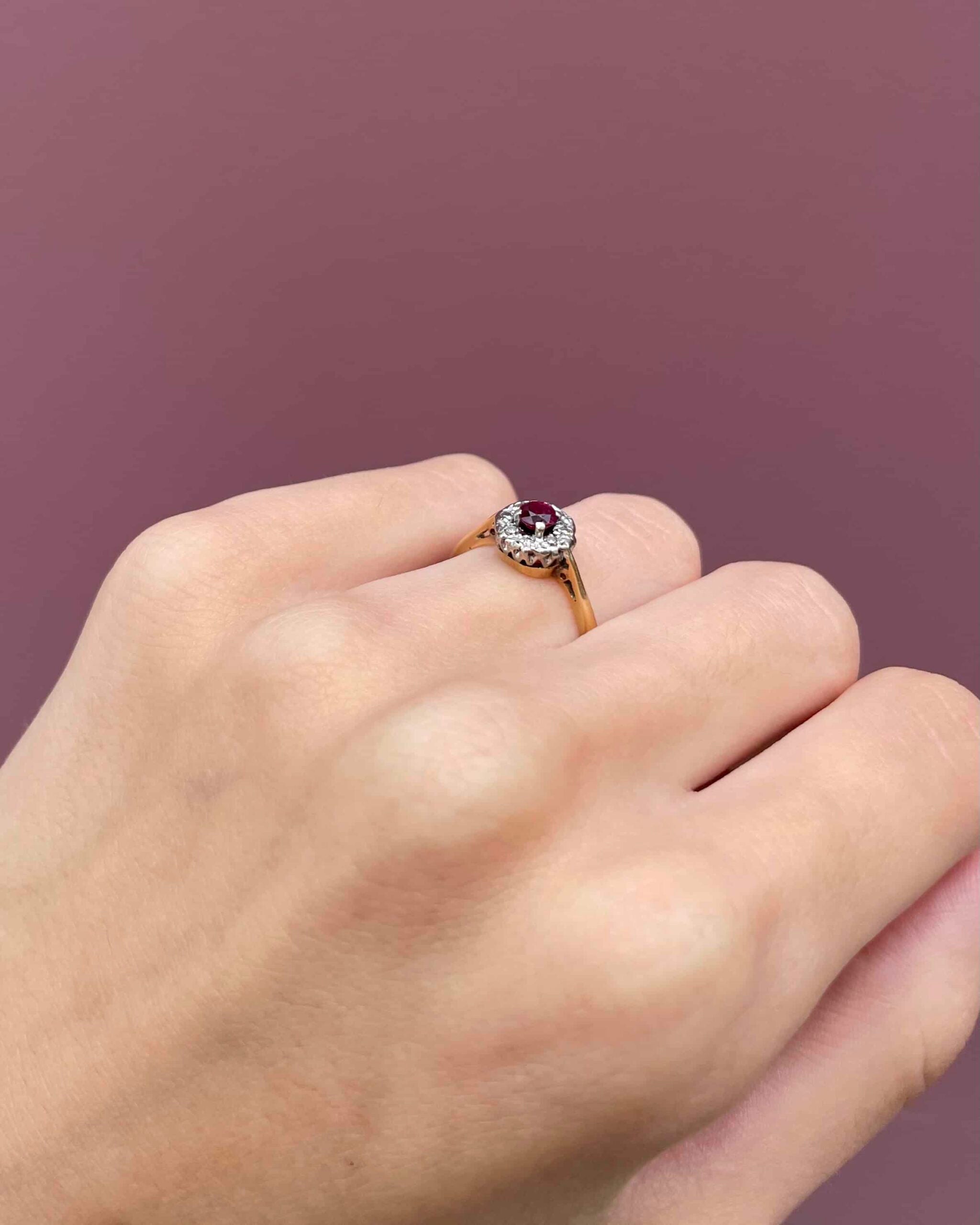 Bague Marguerite Rubis & Diamants "Hanah" - Elliade Paris