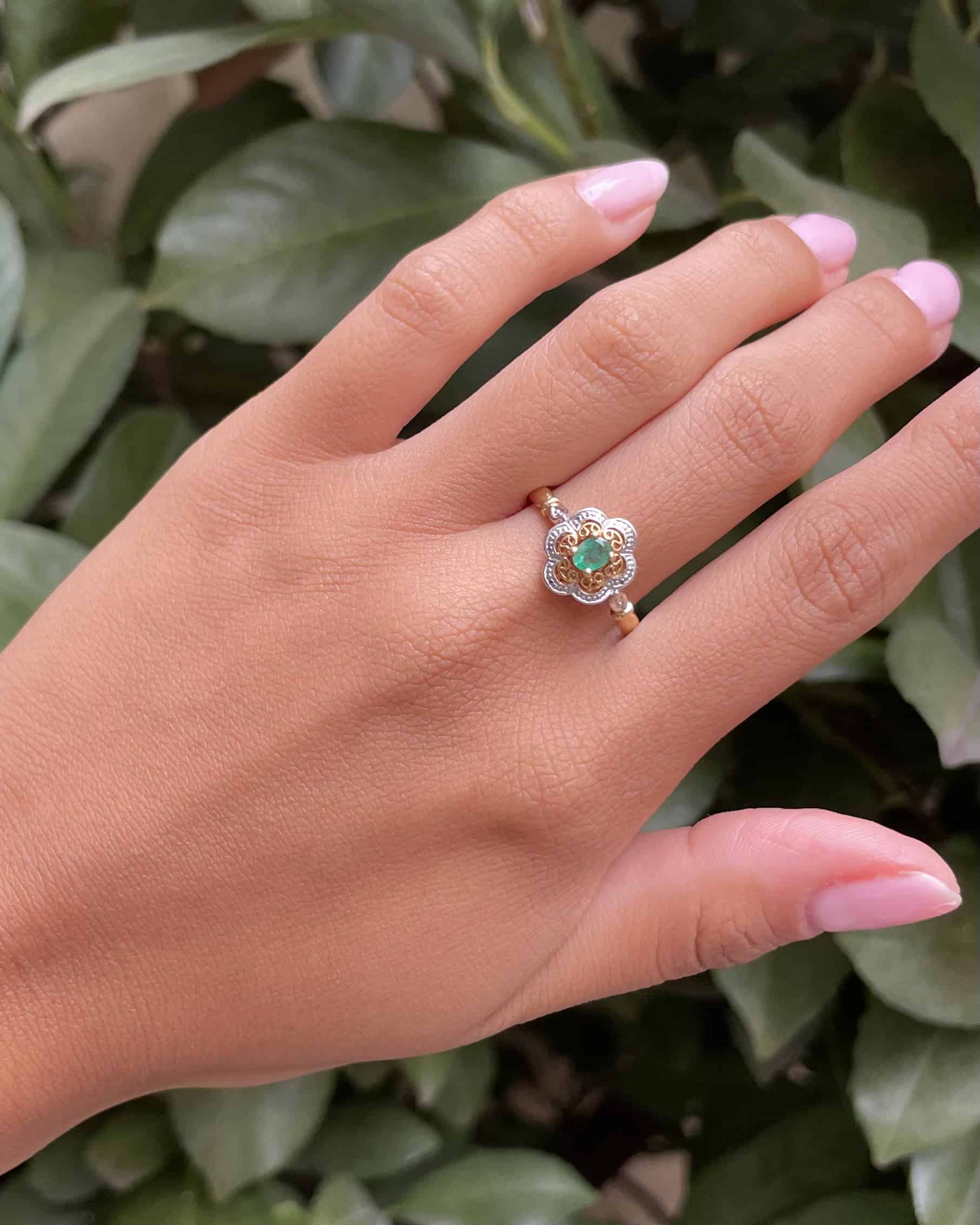 Bague Vintage Marguerite Émeraude "Sarah"