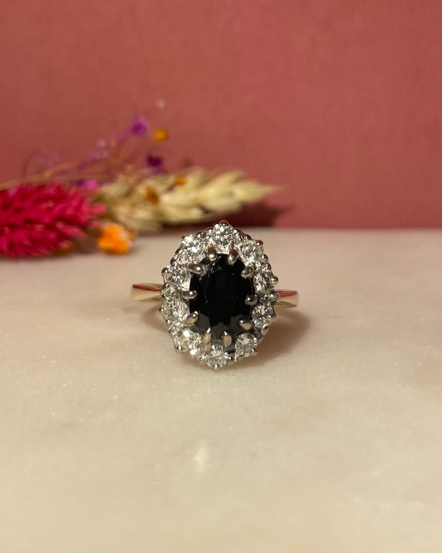 Bague Marguerite Saphir 1.70 Carat & Diamants "Palmyre"