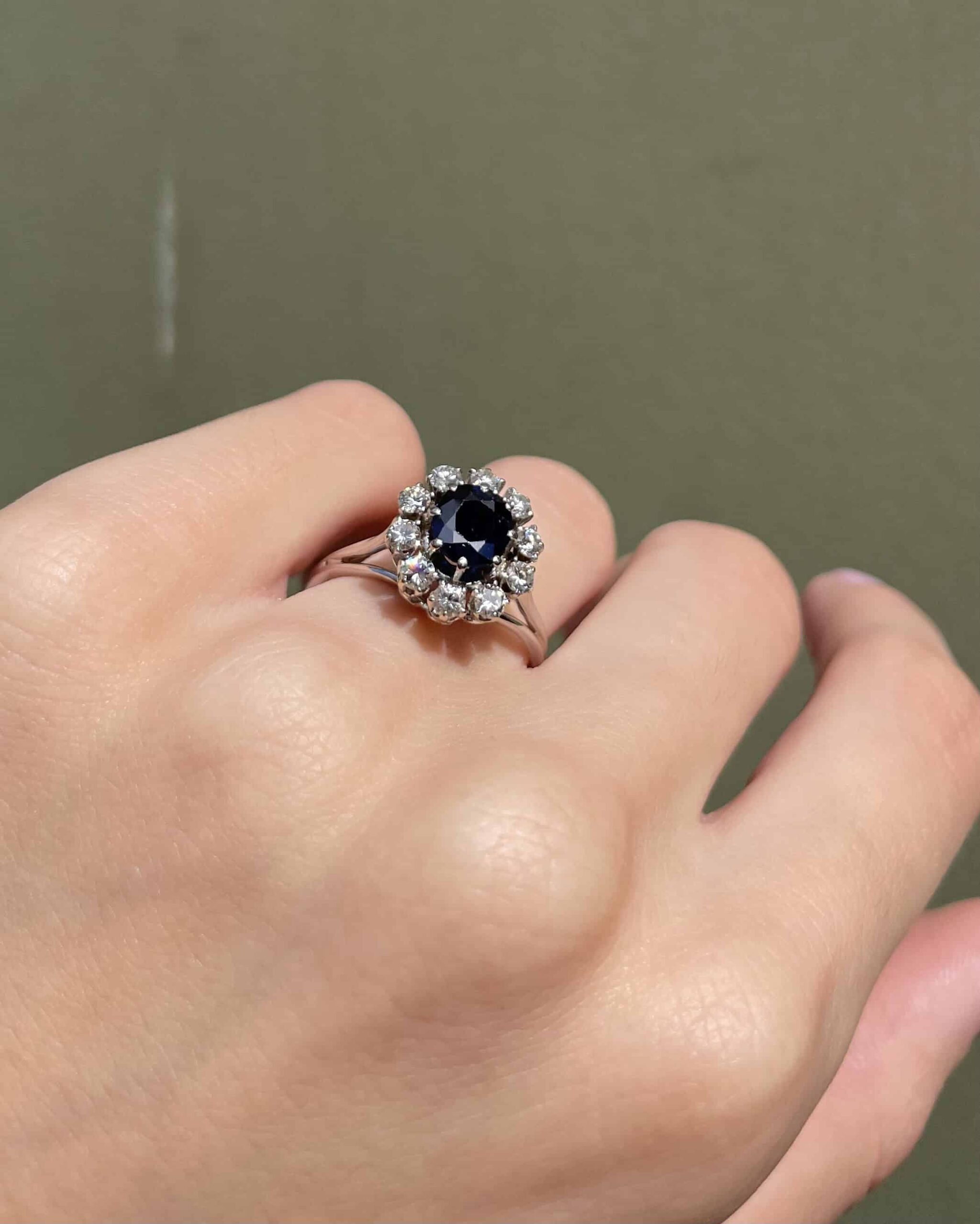 "Vanessa" 1.50 carat Sapphire & Diamond Daisy Ring