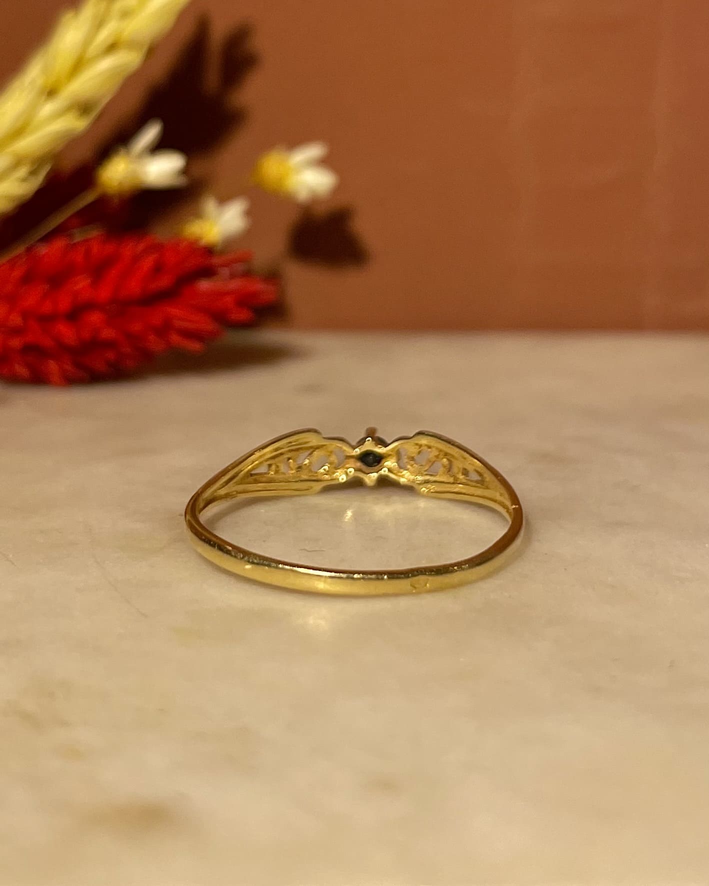 "Ronnie" Sapphire Bangle Ring