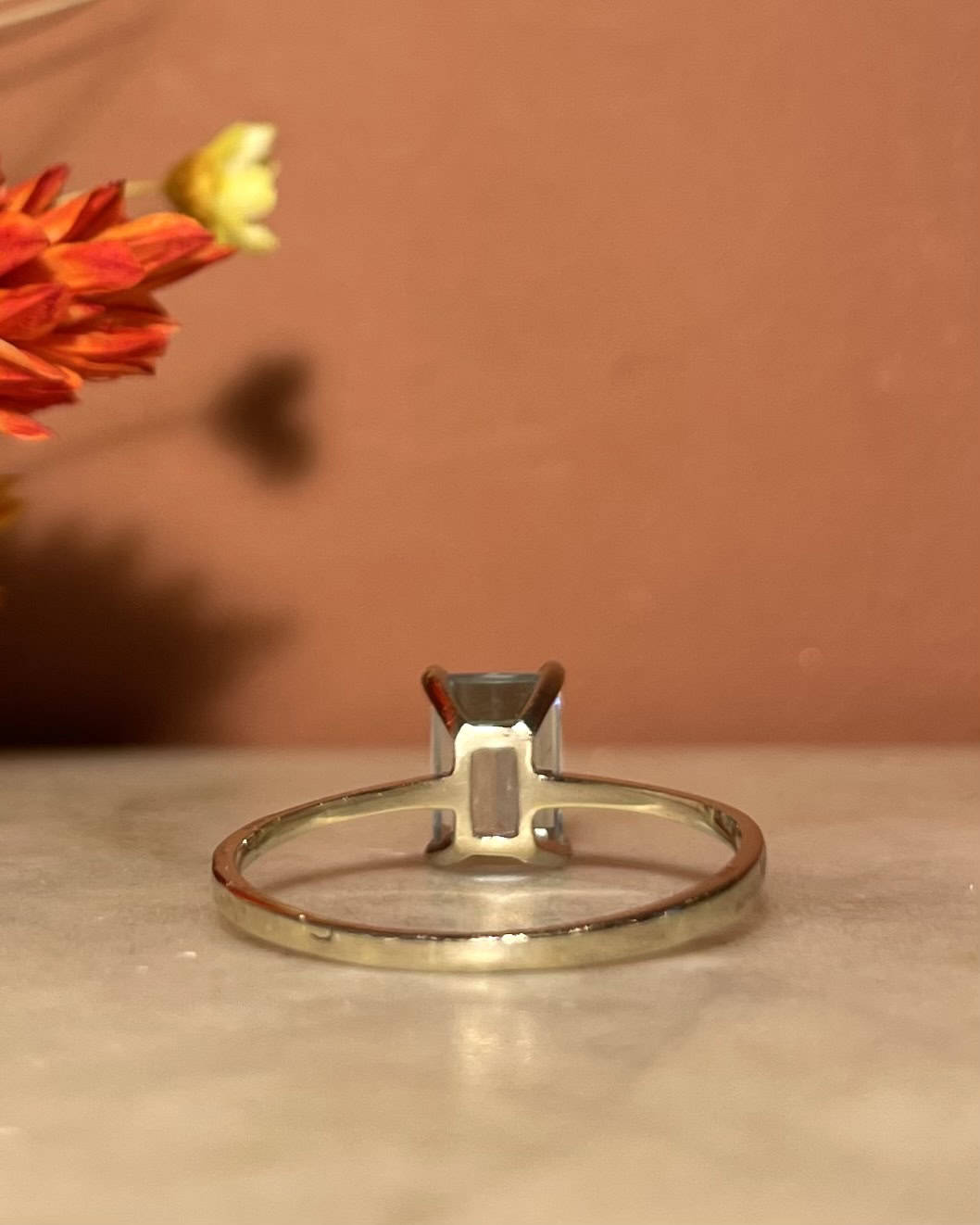 "Aili" 0.75 carat Aquamarine Solitaire Ring