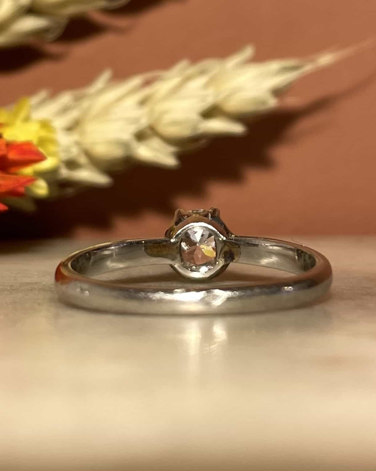Bague vintage solitaire diamant 0.48 carat "Paloma"