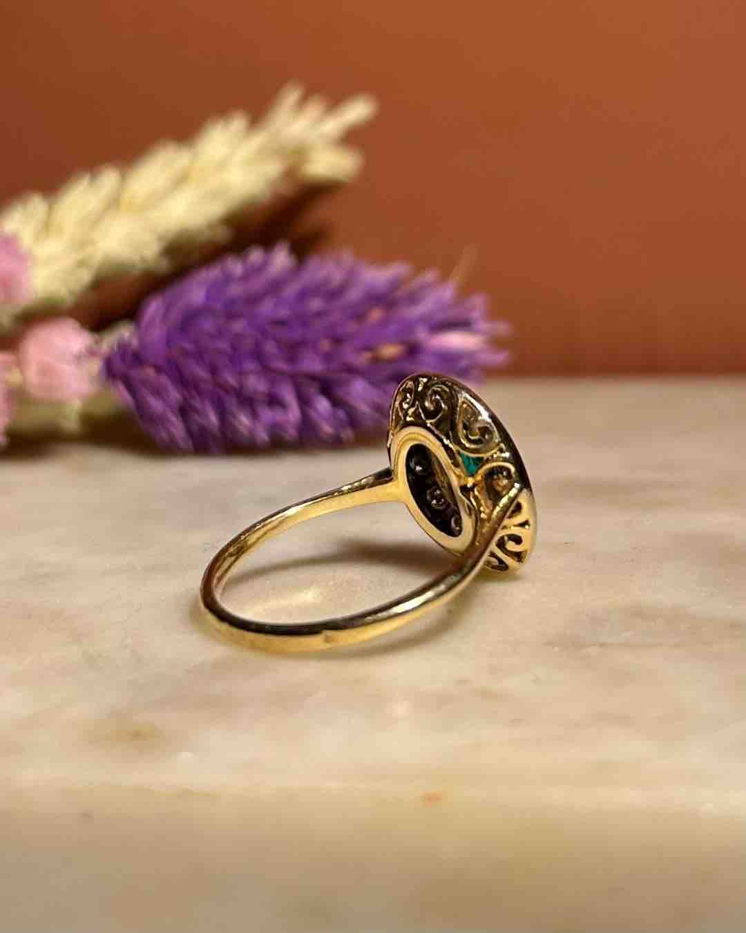 Bague style Art-Déco émeraude & diamants "Sylvianne"